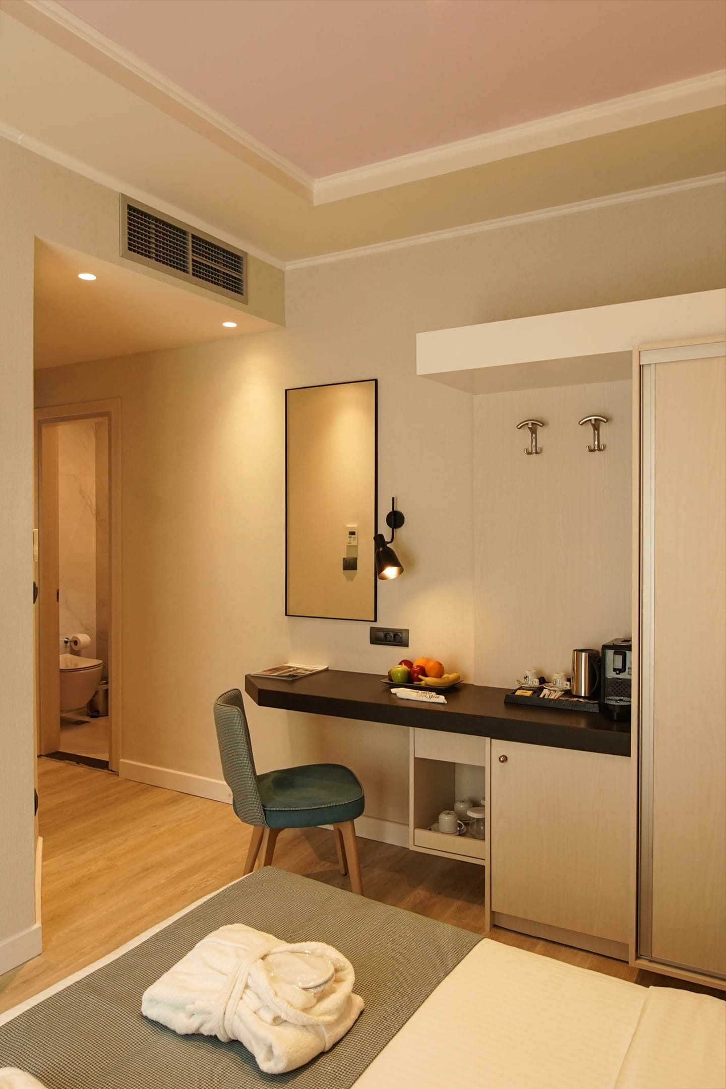 Athens Cypria Hotel - JSUAV - 7