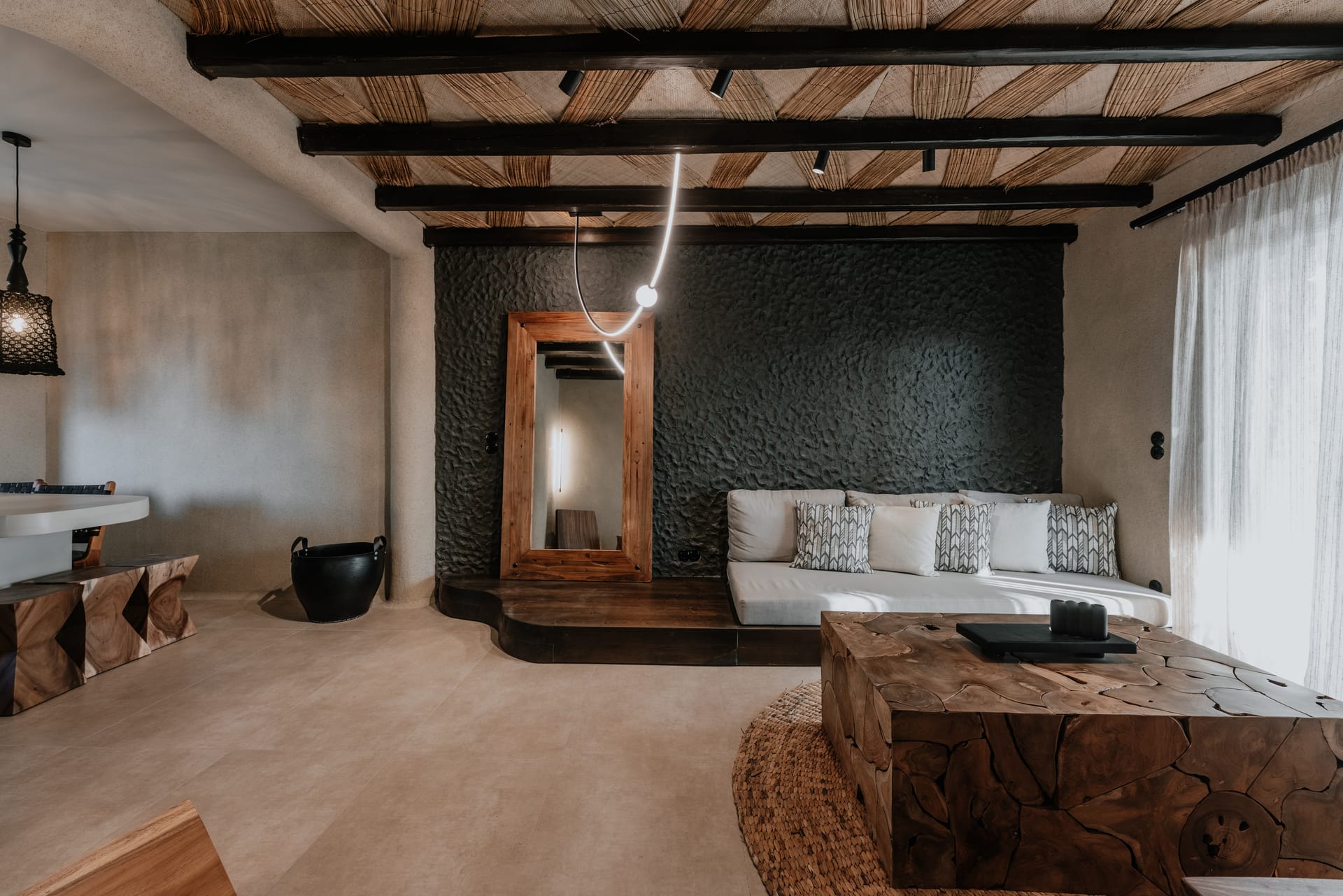 Onym Curated Villas - VILTHR - 3
