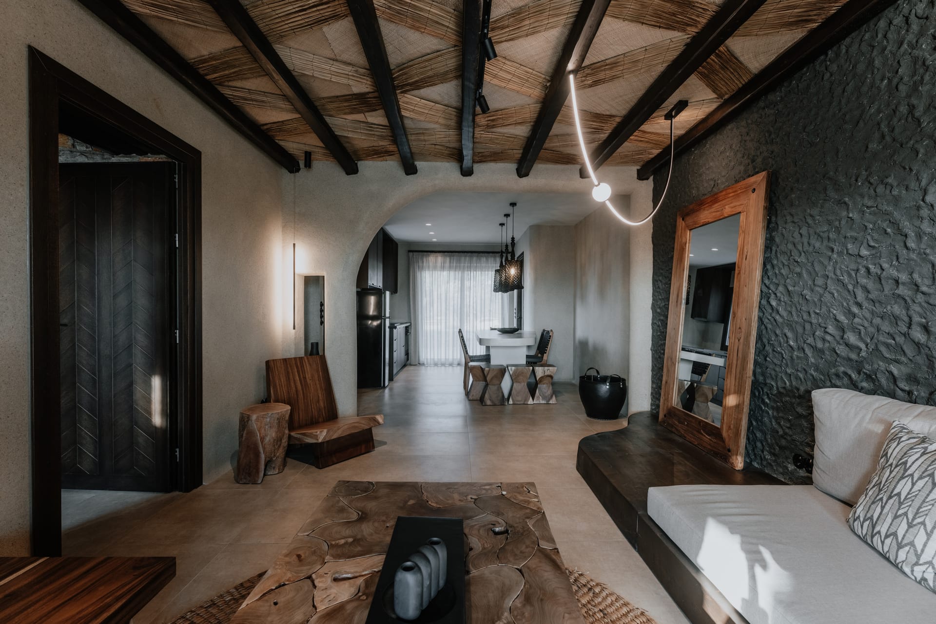 Onym Curated Villas - VILTHR - 4