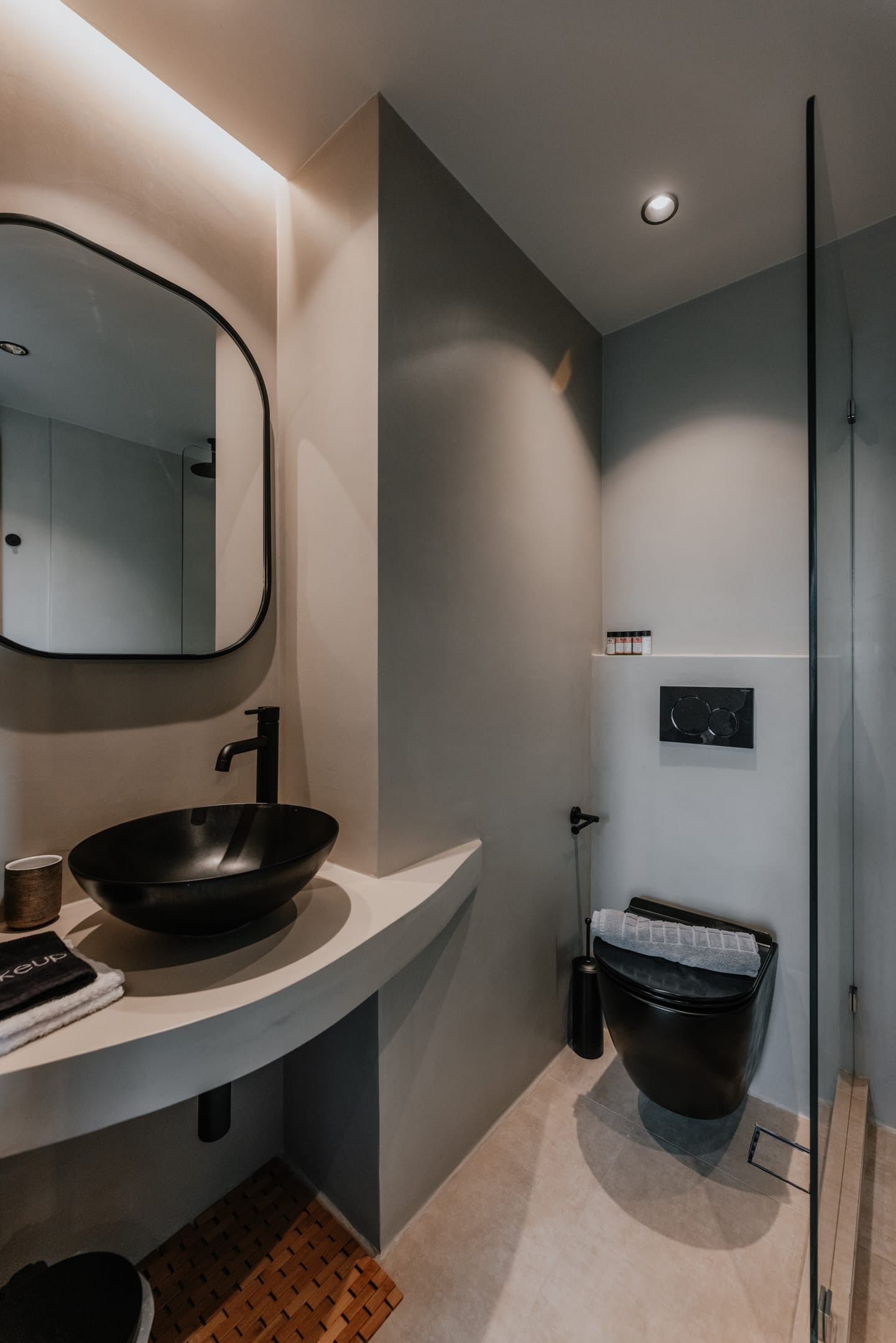 Onym Curated Villas - VILTHR - 9
