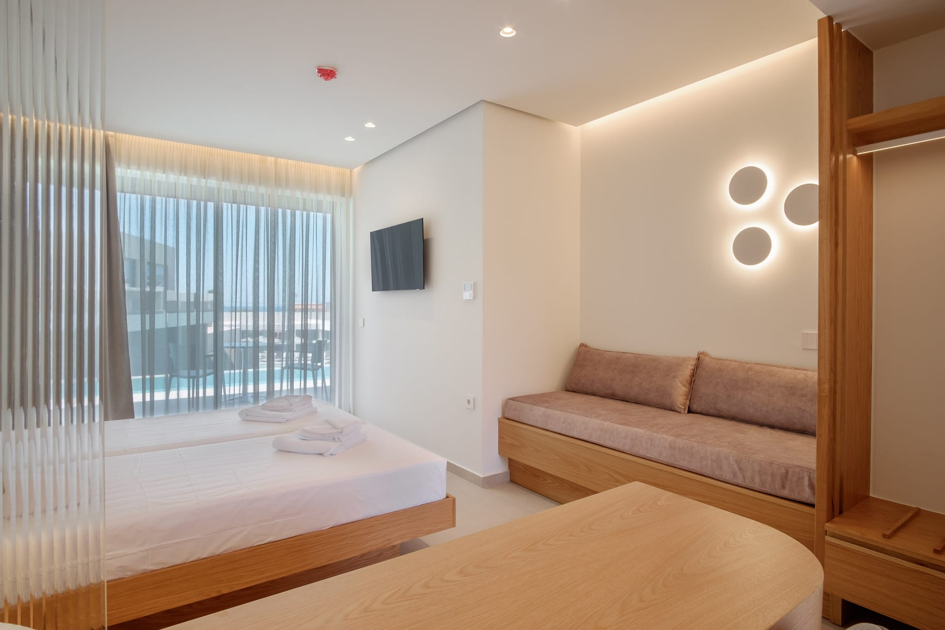 PHOS Hotel Adults Only - DELUXE - 2