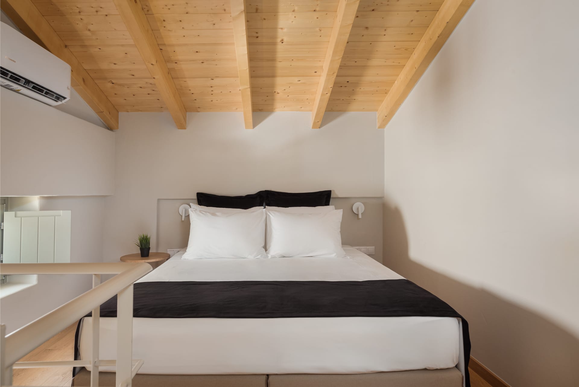 Yerma Suites Limeni - SUPDOU - 7