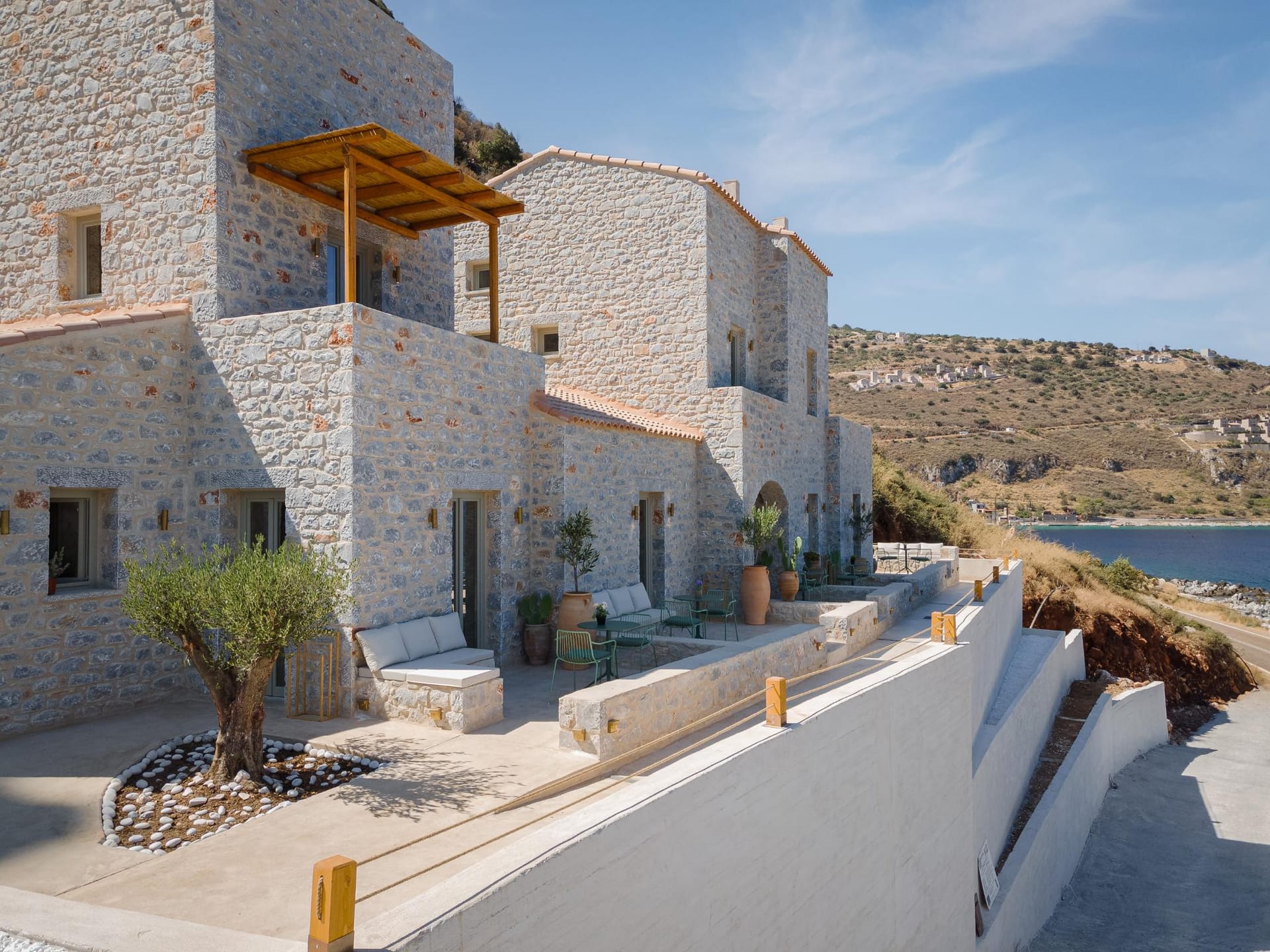 Yerma Suites Limeni - DELUX2 - 3