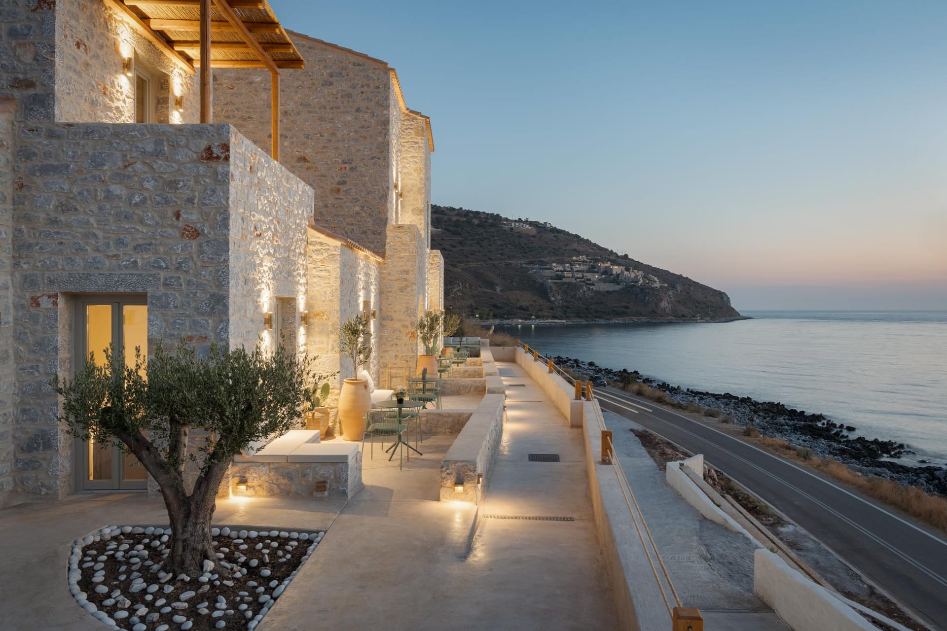 Yerma Suites Limeni - DELUX2 - 13