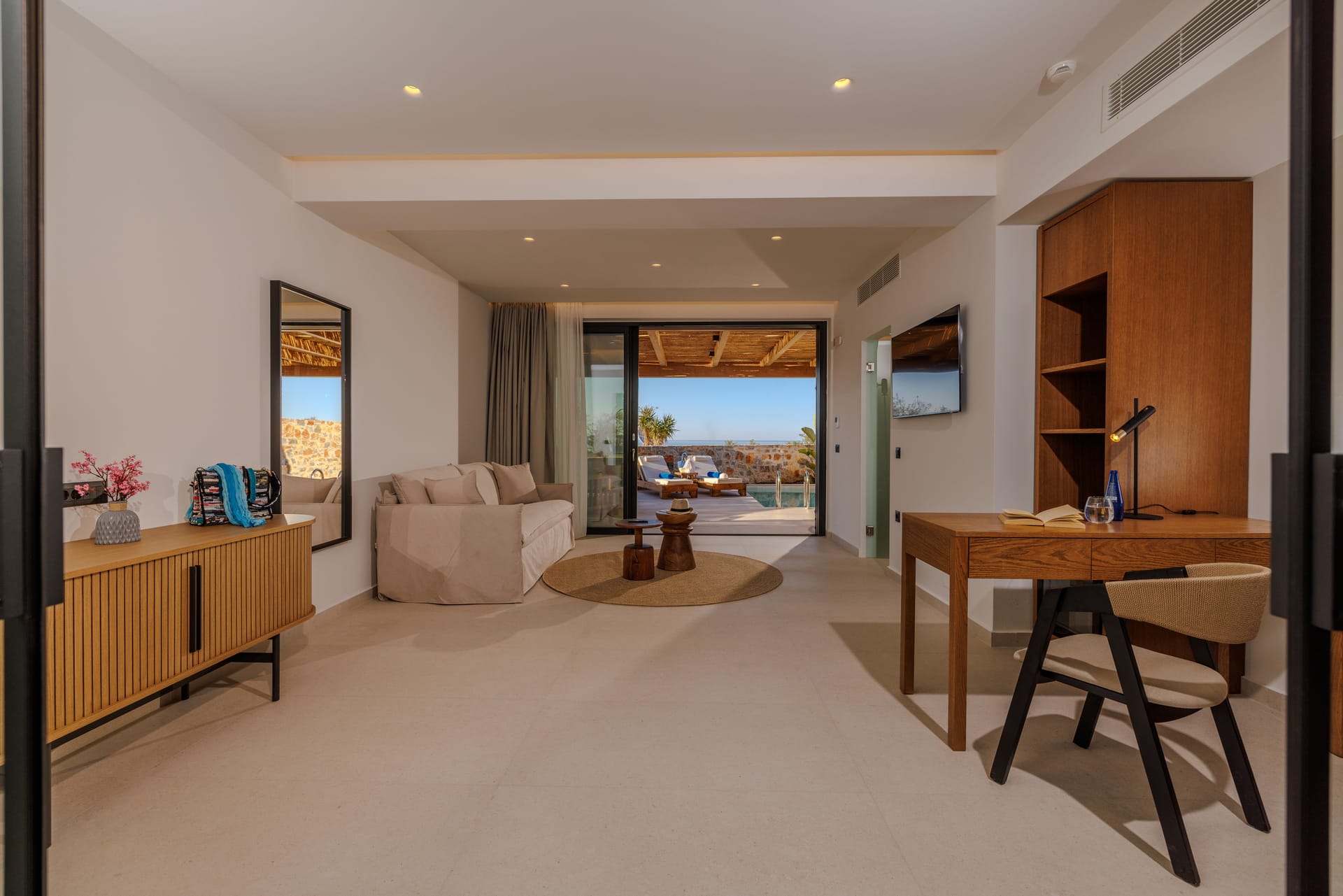Deos Luxury Suites - SUITE - 5