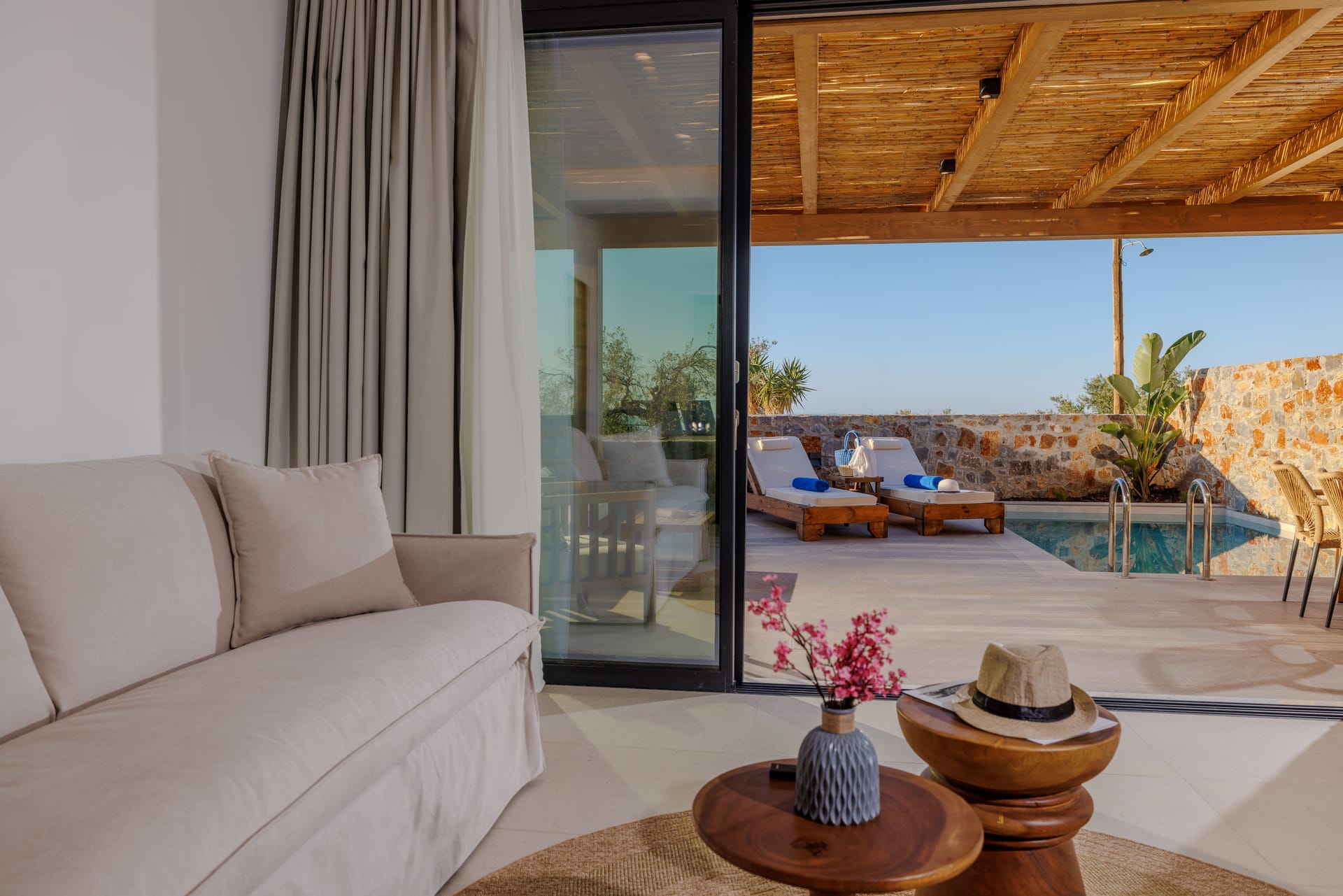 Deos Luxury Suites - SUITE - 9
