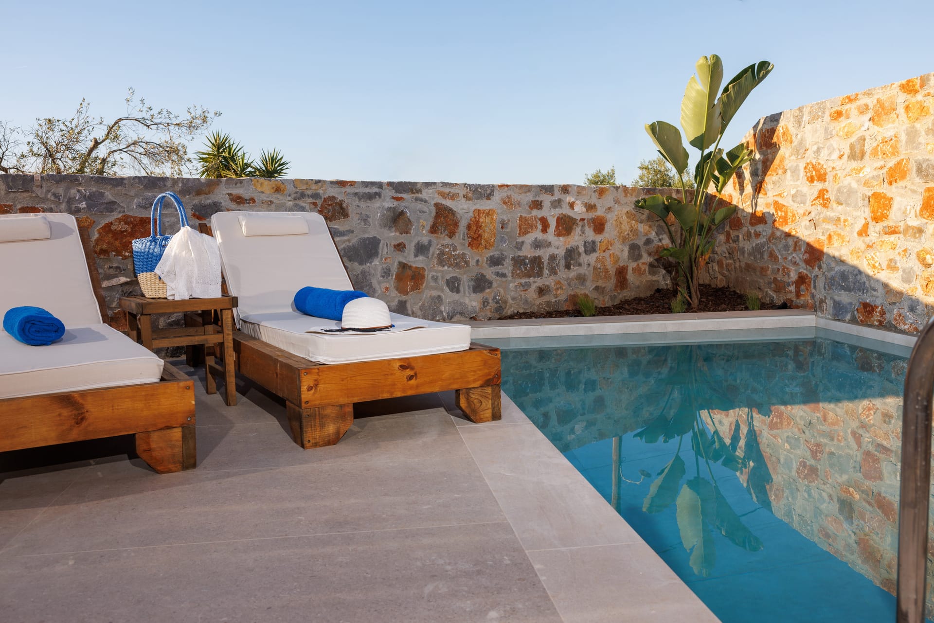 Deos Luxury Suites - SUITE - 11