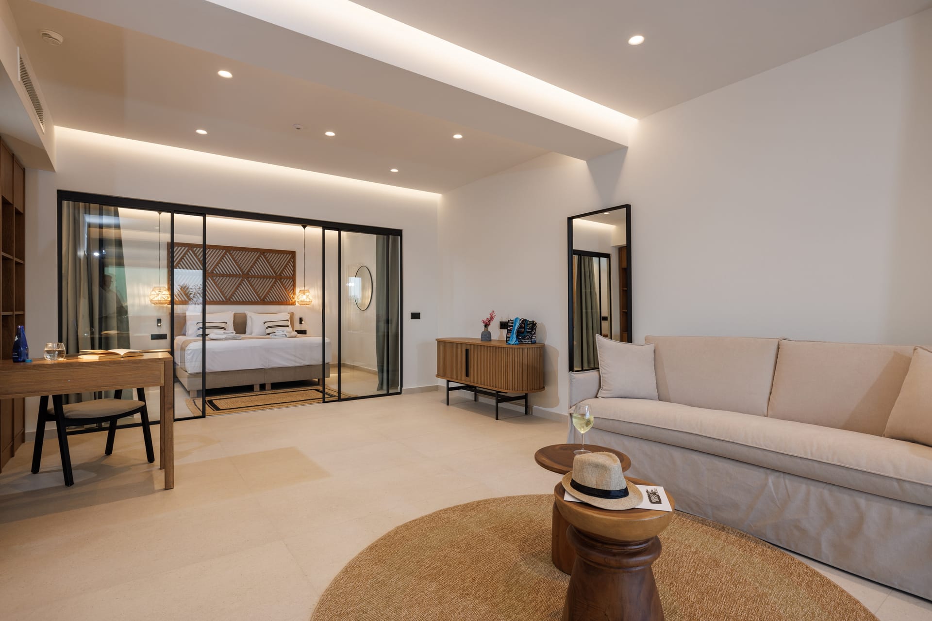 Deos Luxury Suites - SUITE - 14