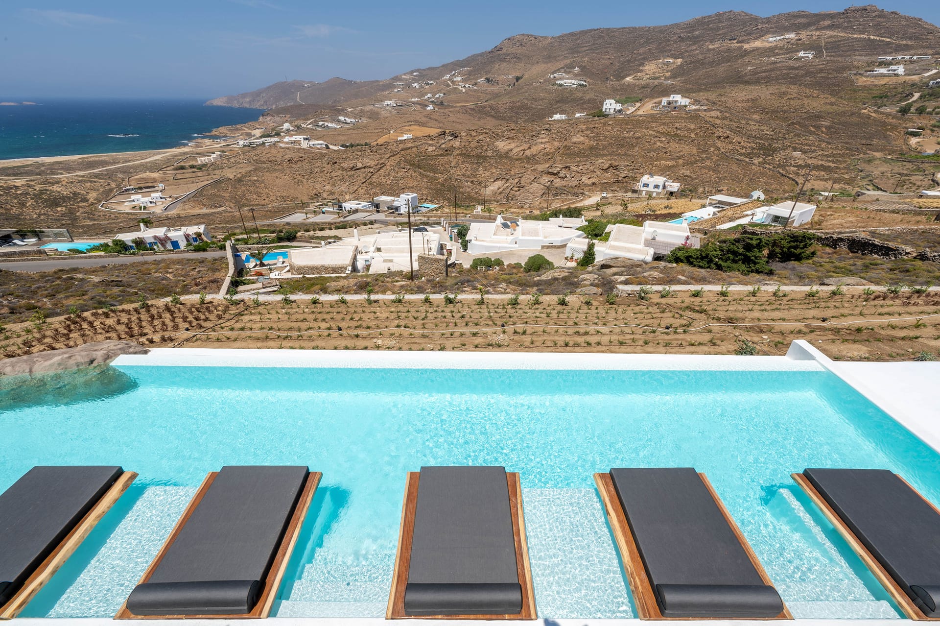 Kennedys Group Mykonos - REA2 - 4