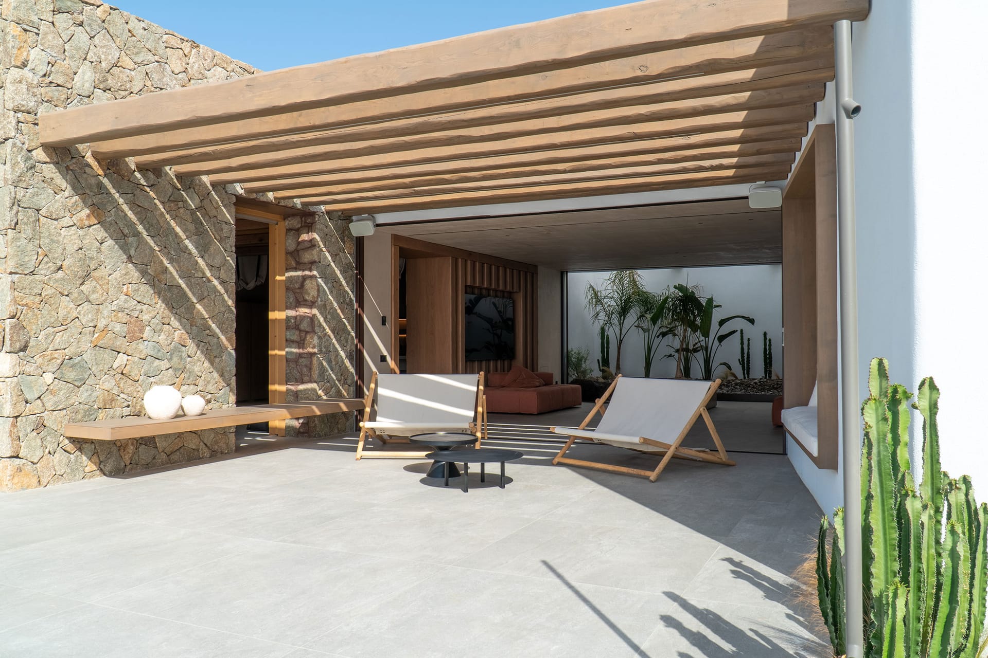 Kennedys Group Mykonos - THEOGN - 9