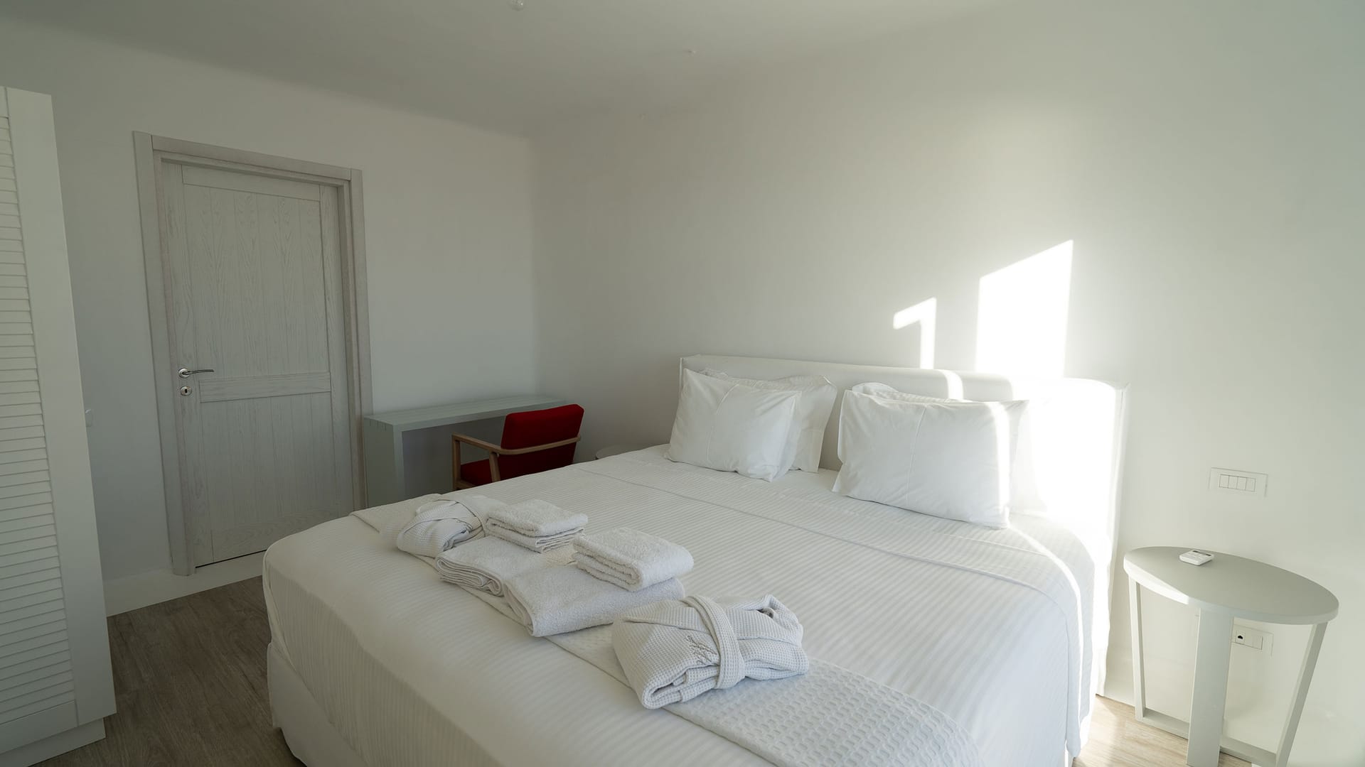 Kennedys Group Mykonos - VERON3 - 23