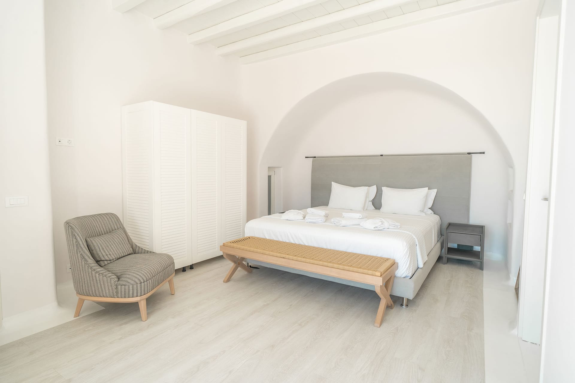 Kennedys Group Mykonos - VERON3 - 39