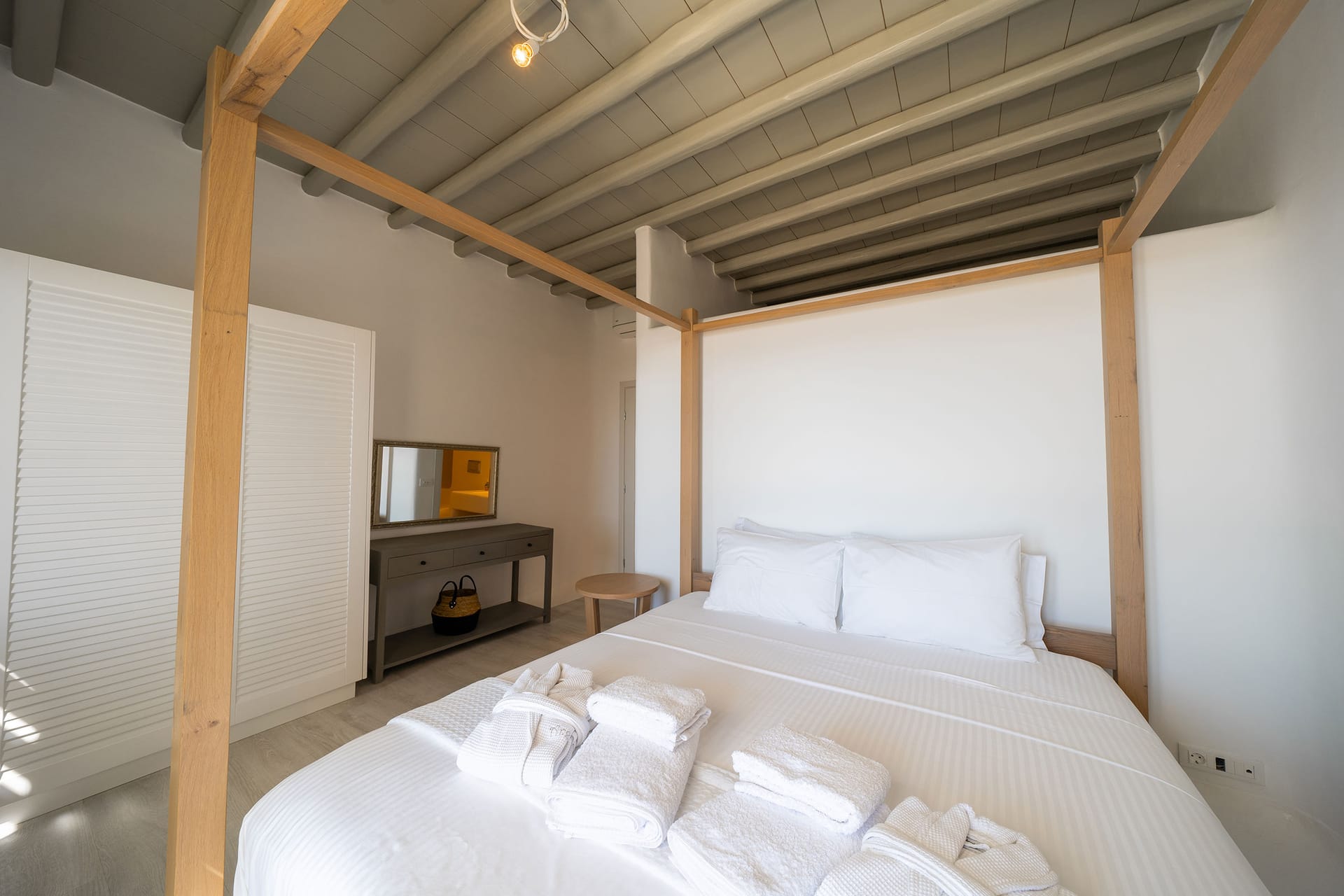 Kennedys Group Mykonos - VERON1 - 6