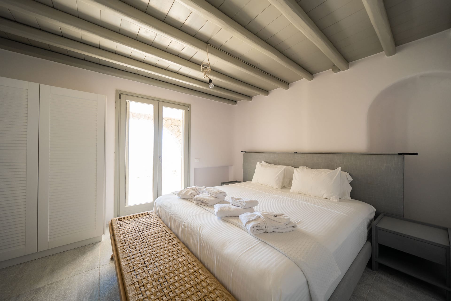 Kennedys Group Mykonos - VERON1 - 18