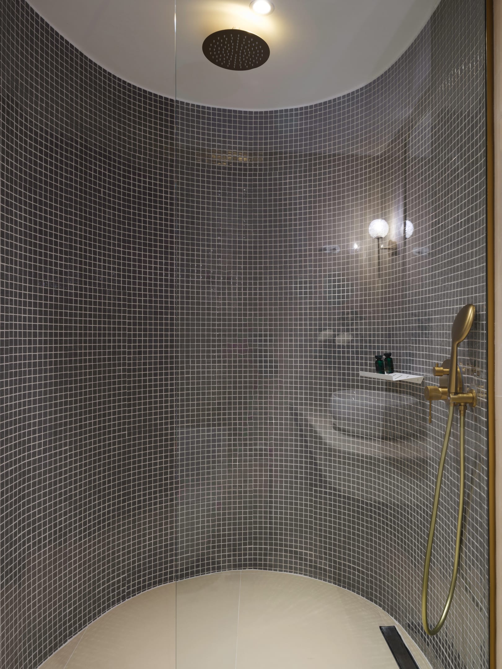 Golden Luxury Suites - SUP1BD - 7