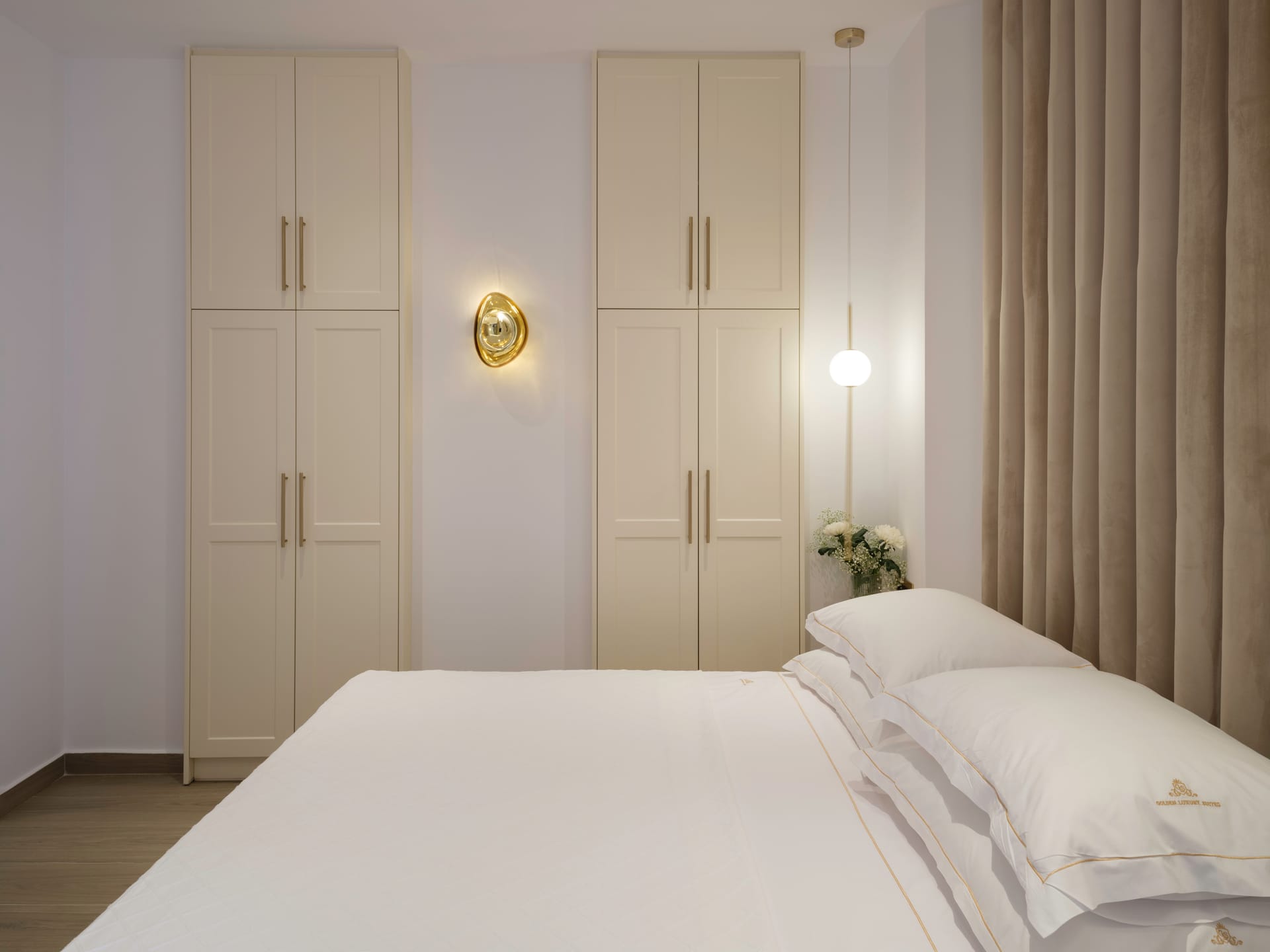 Golden Luxury Suites - SUP1BD - 3