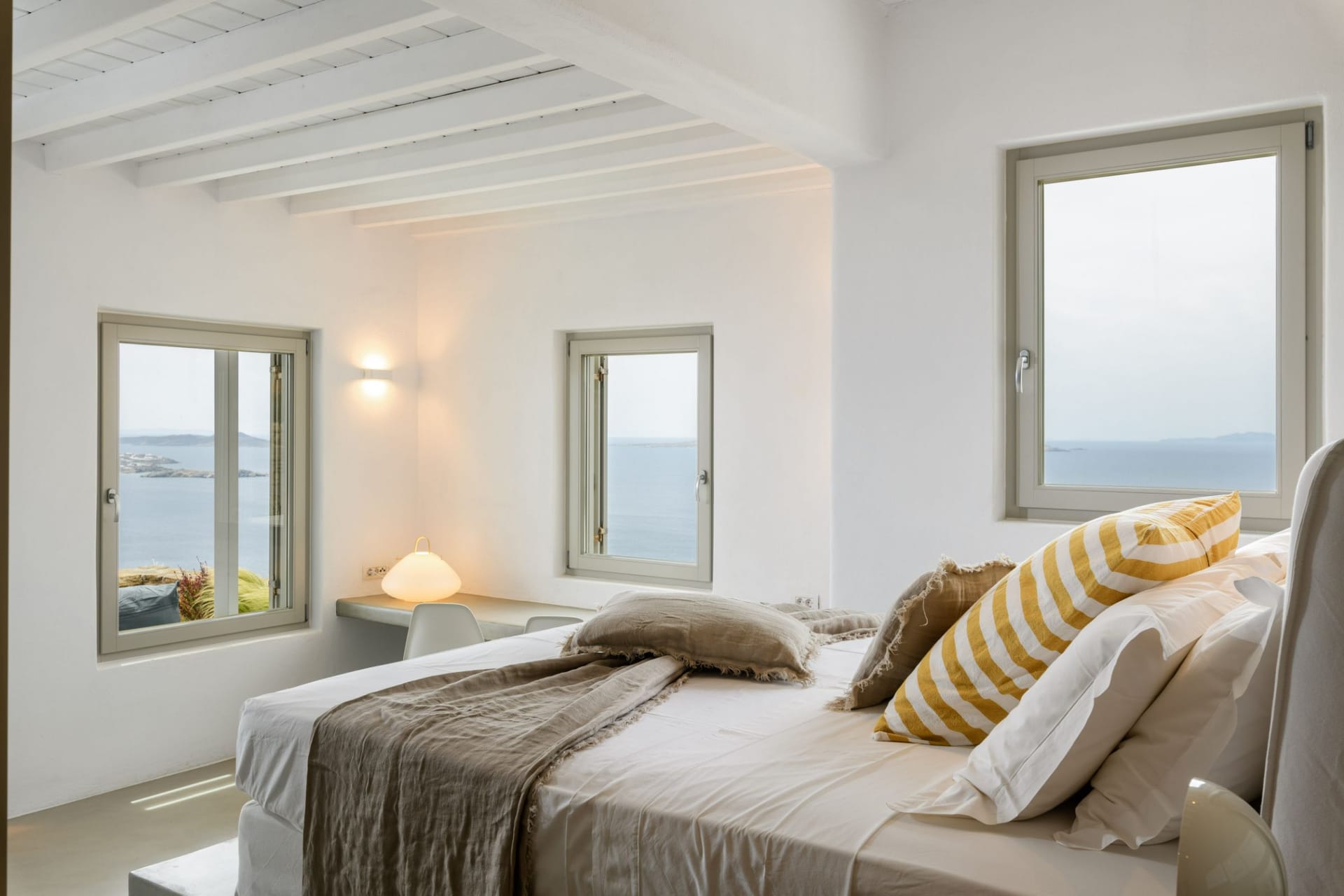 Kennedys Group Mykonos - CHRIS - 45