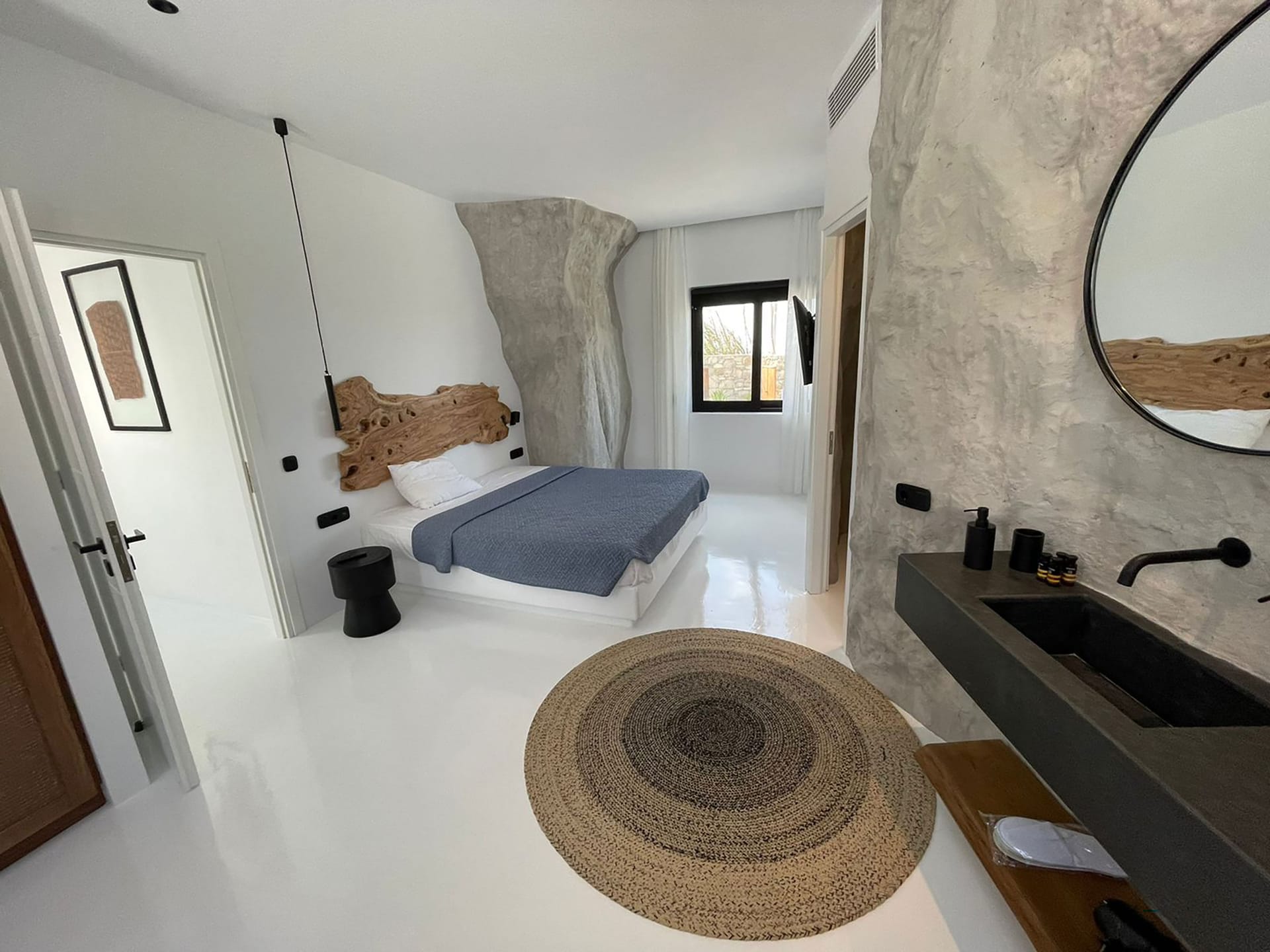 Kennedys Group Mykonos - PERLA - 32