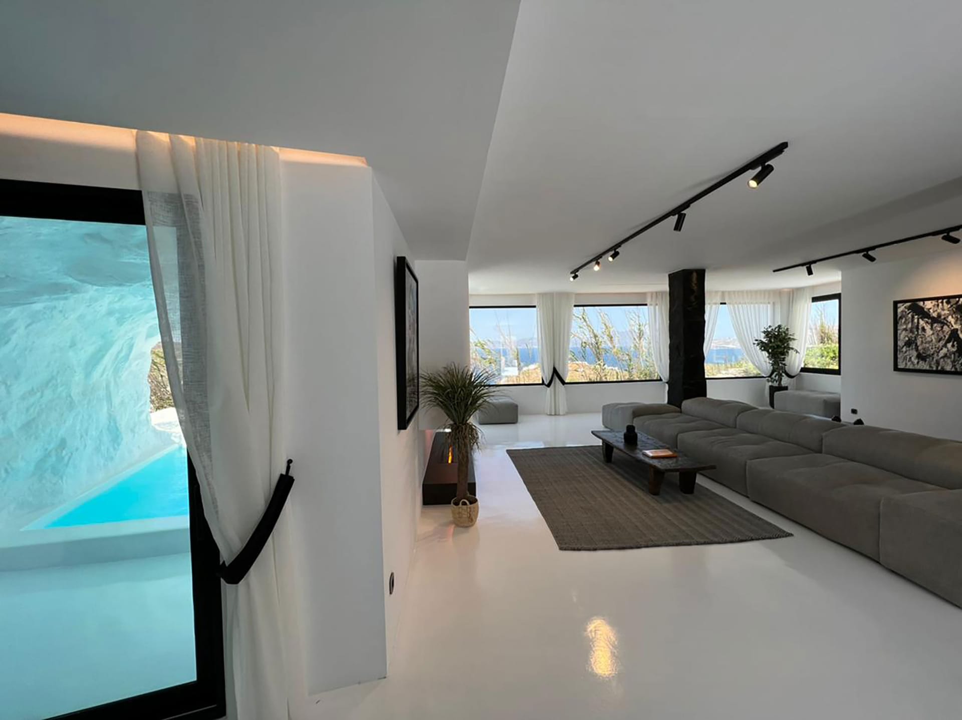 Kennedys Group Mykonos - PERLA - 8
