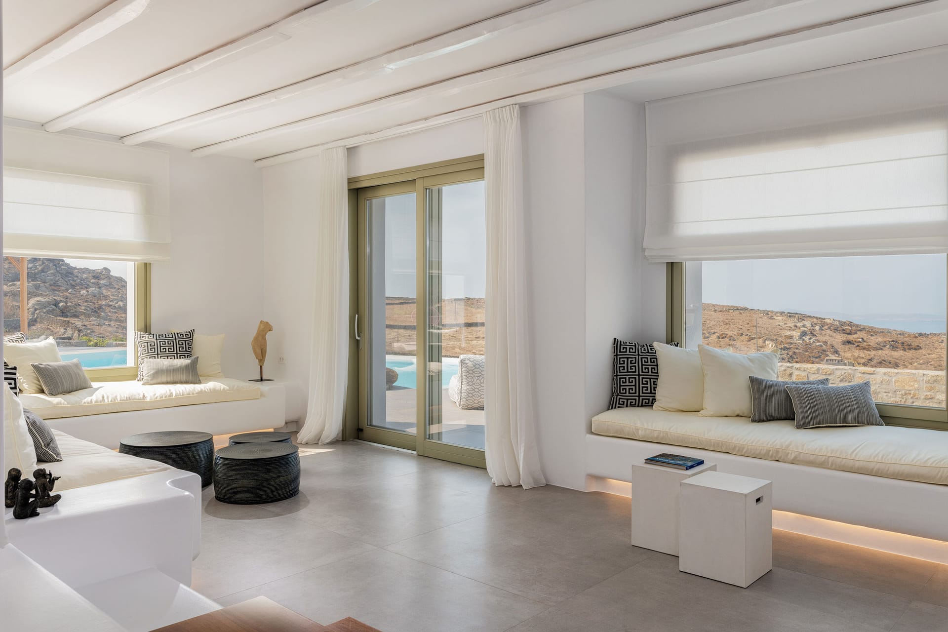 Kennedys Group Mykonos - ZOEVA - 14