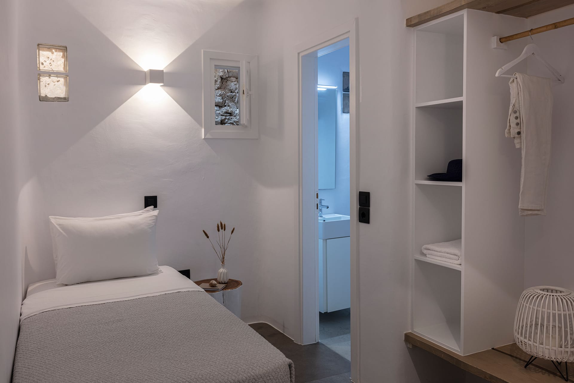 Kennedys Group Mykonos - PHOEN1 - 19