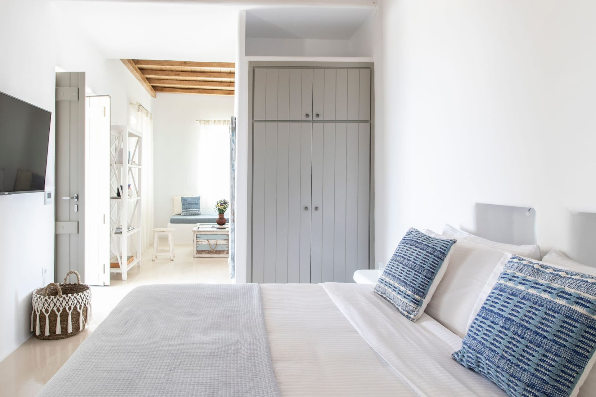 Kennedys Group Mykonos - KEROS - 36