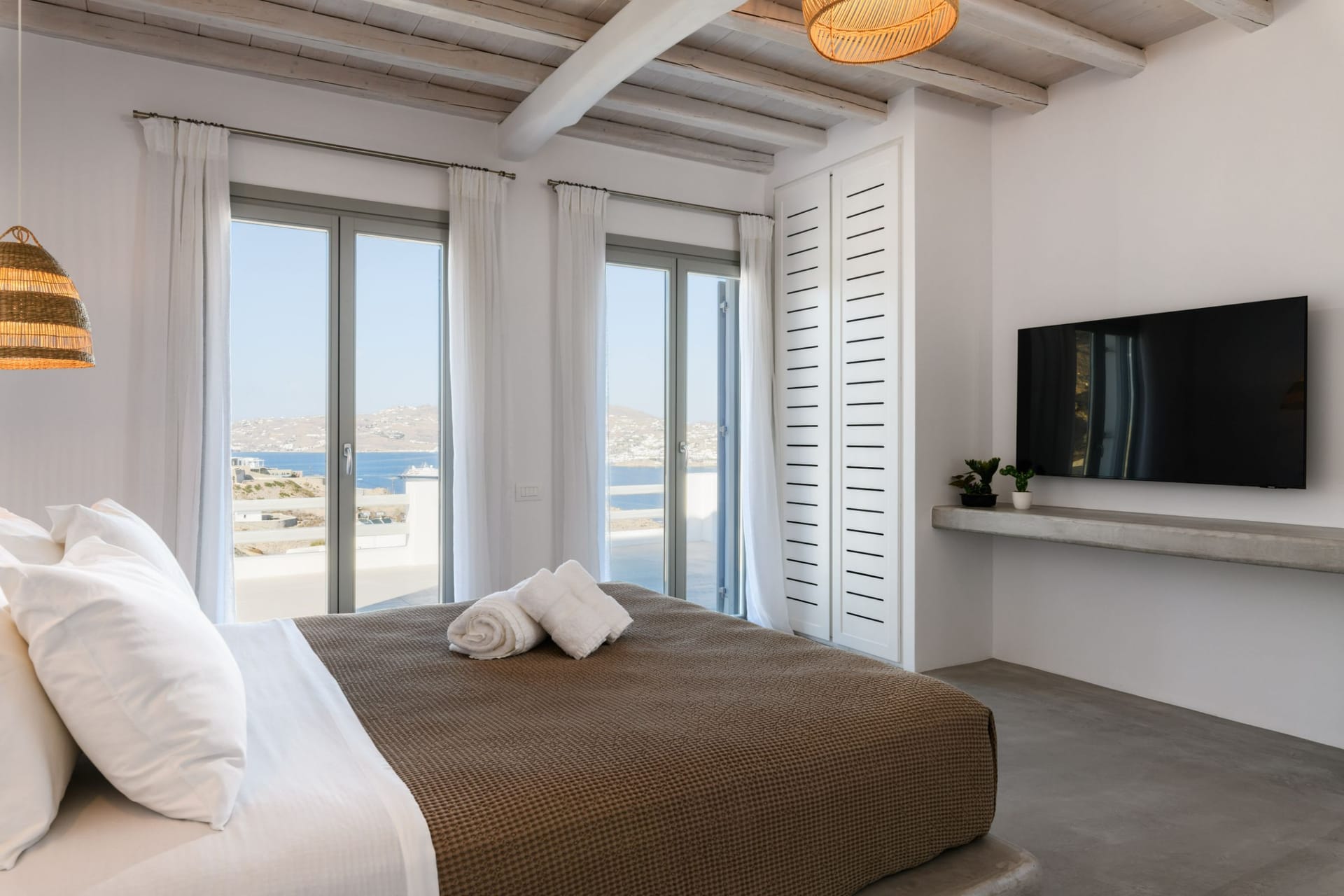Kennedys Group Mykonos - ALPIA - 20