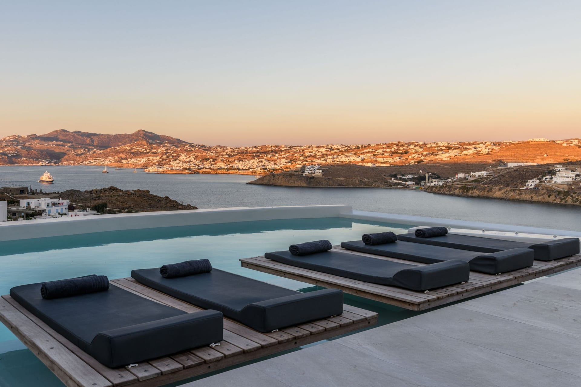 Kennedys Group Mykonos - ALPIA - 33