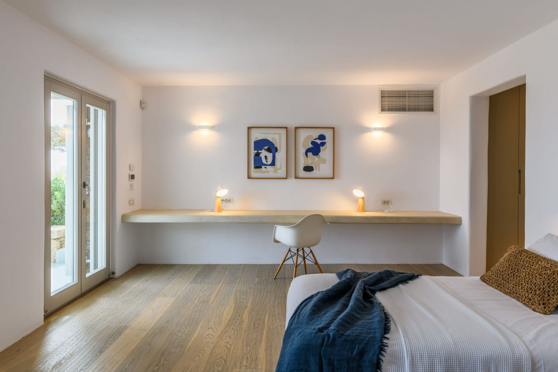 Kennedys Group Mykonos - AERIN - 25