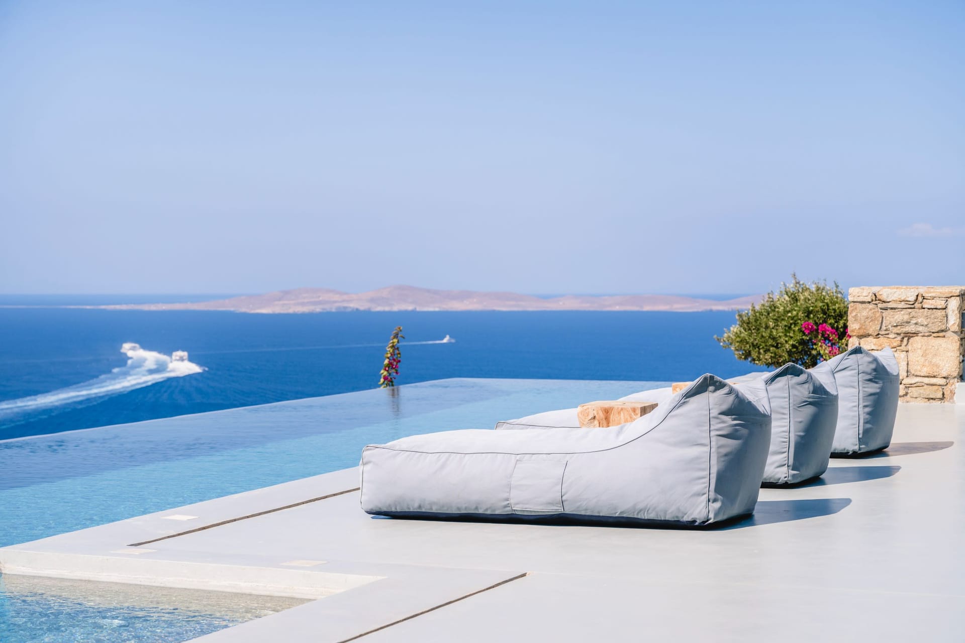 Kennedys Group Mykonos - AERIN - 5