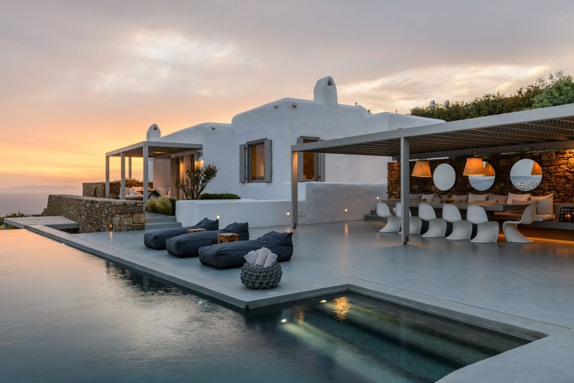 Kennedys Group Mykonos - AERIN - 42