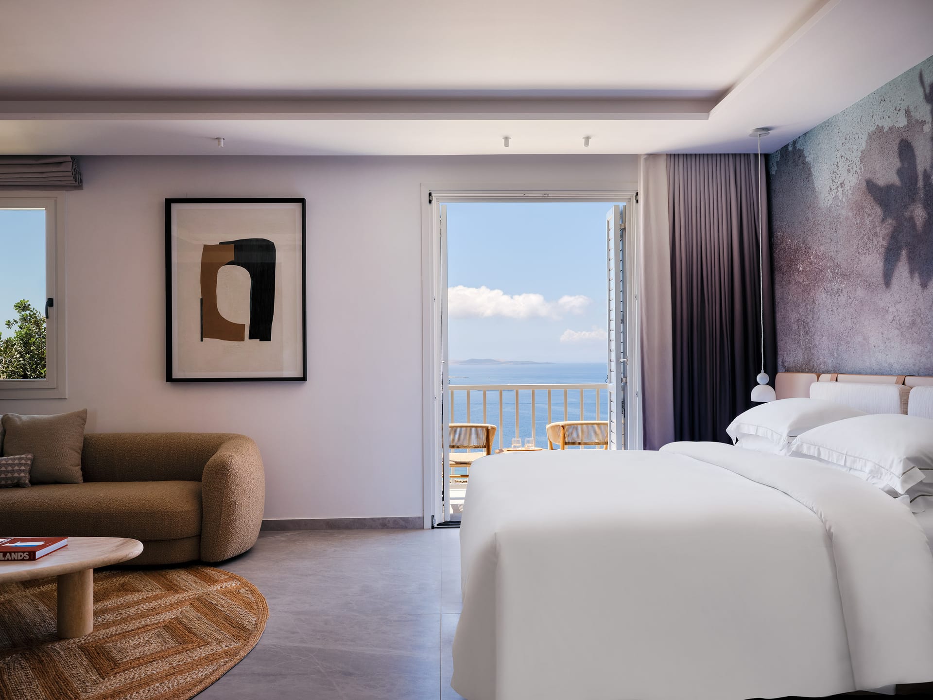 SIGMA One Bedroom Residence with Outdoor Hot Tub & Sea View