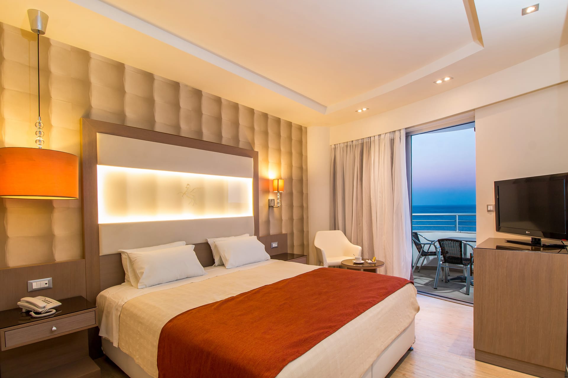 Deluxe | Family Suite