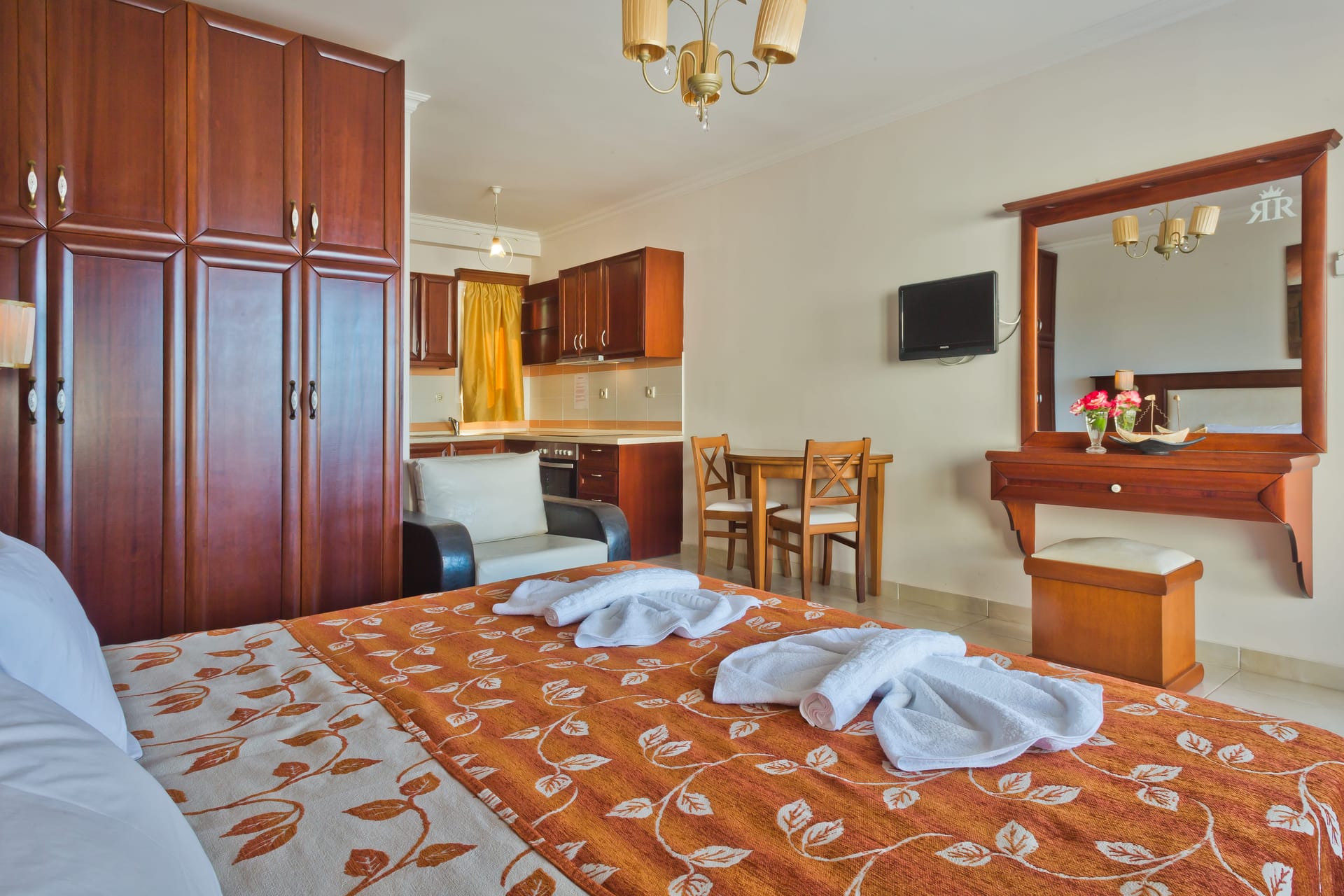 Royal Beach Hotel - STUDPV - 2