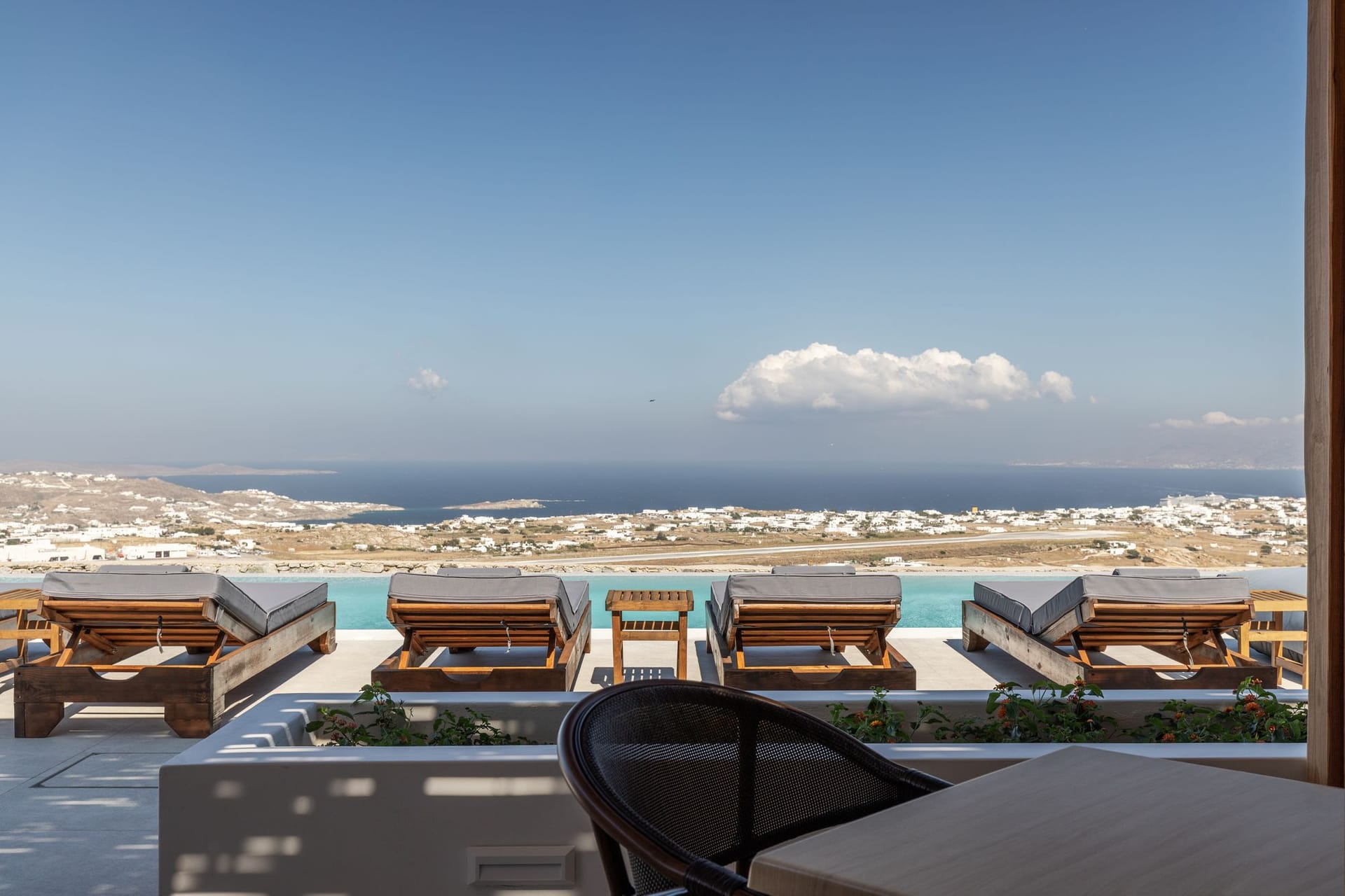 Sunset Hill Suites - EXECUT - 16