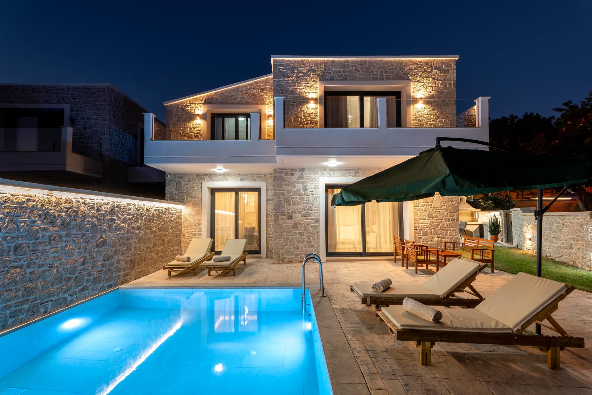 Villa Hodaj  2