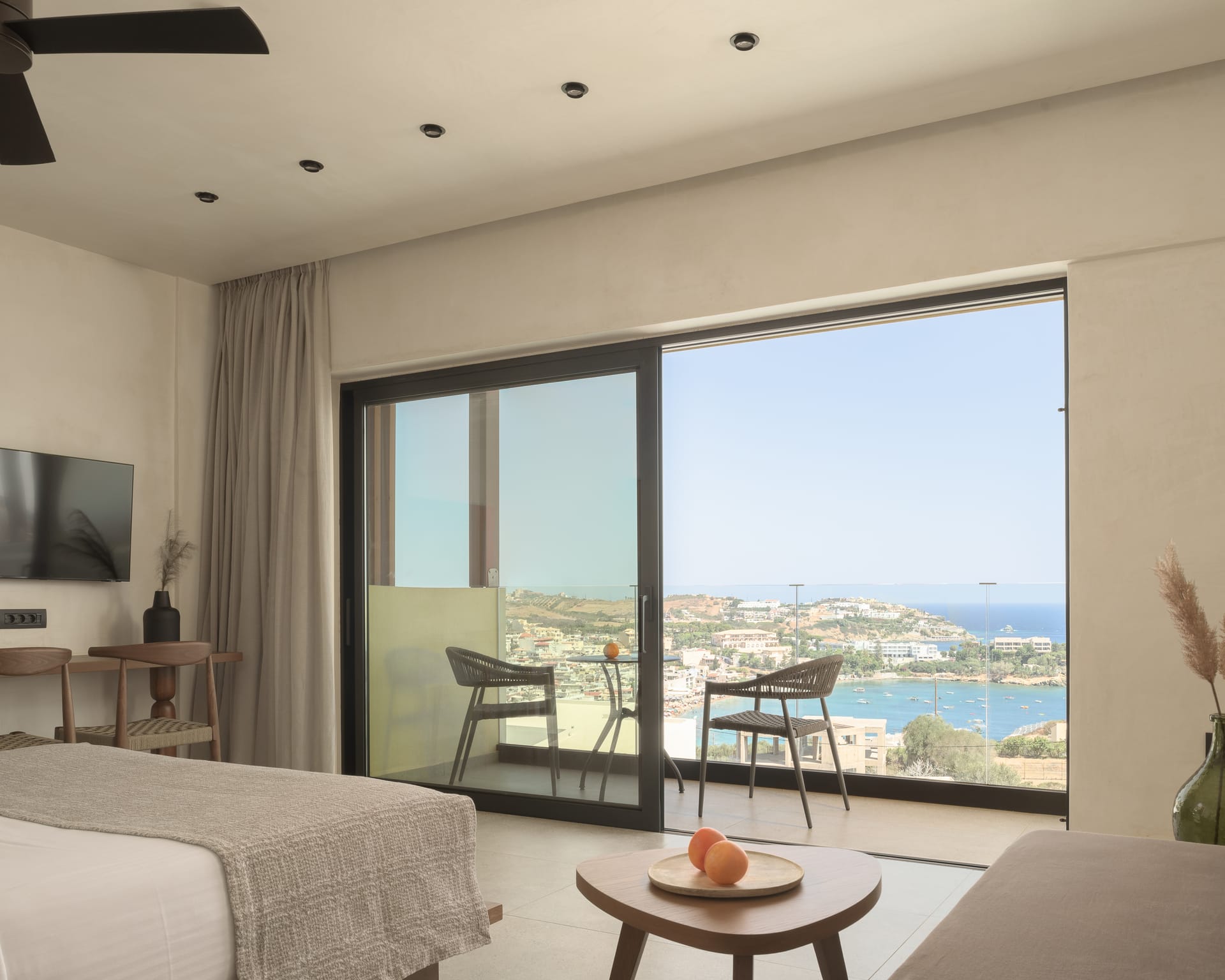 Superior Open Plan Apartment Sea View