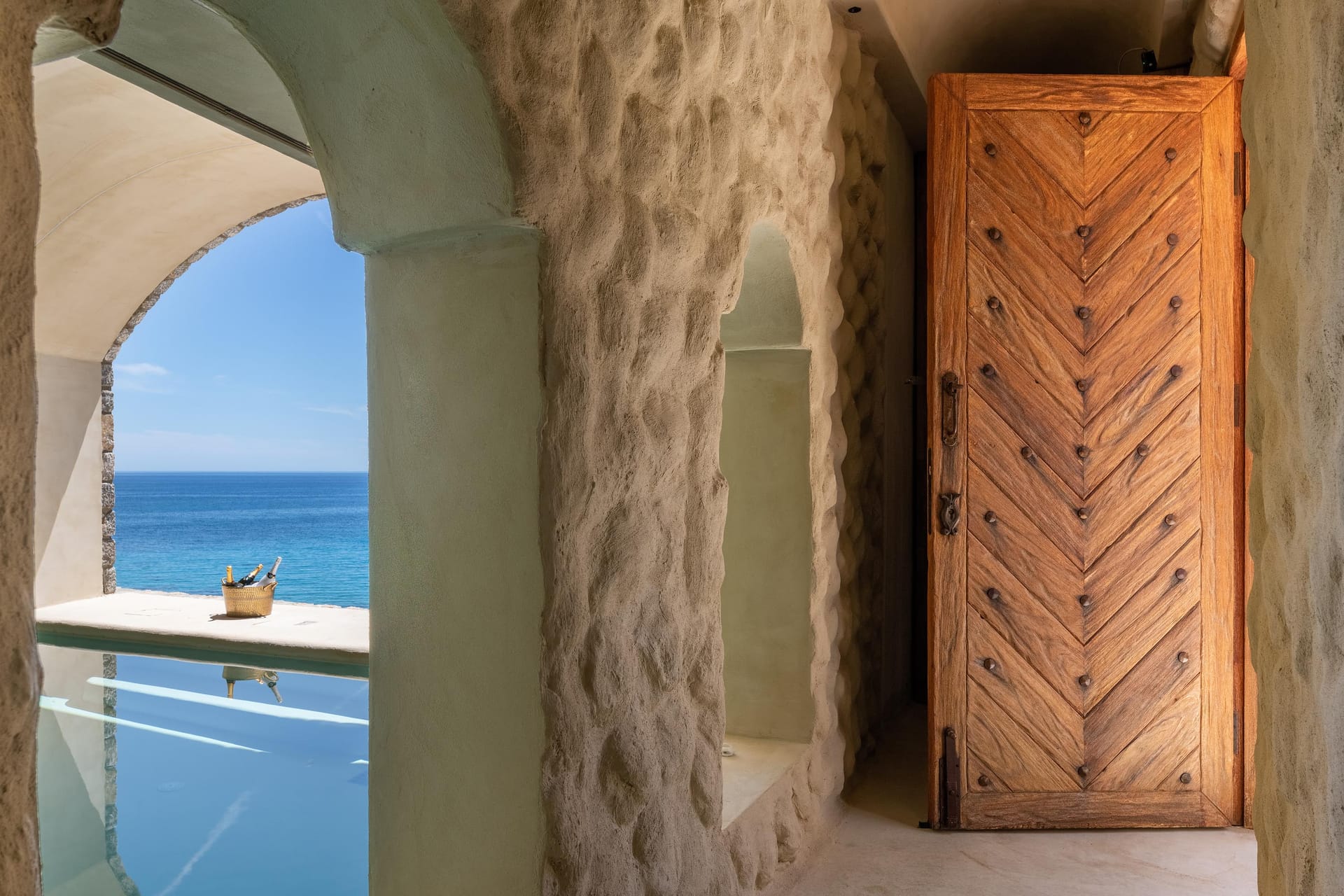 Stone Luxury Suites-Superior Suite 1