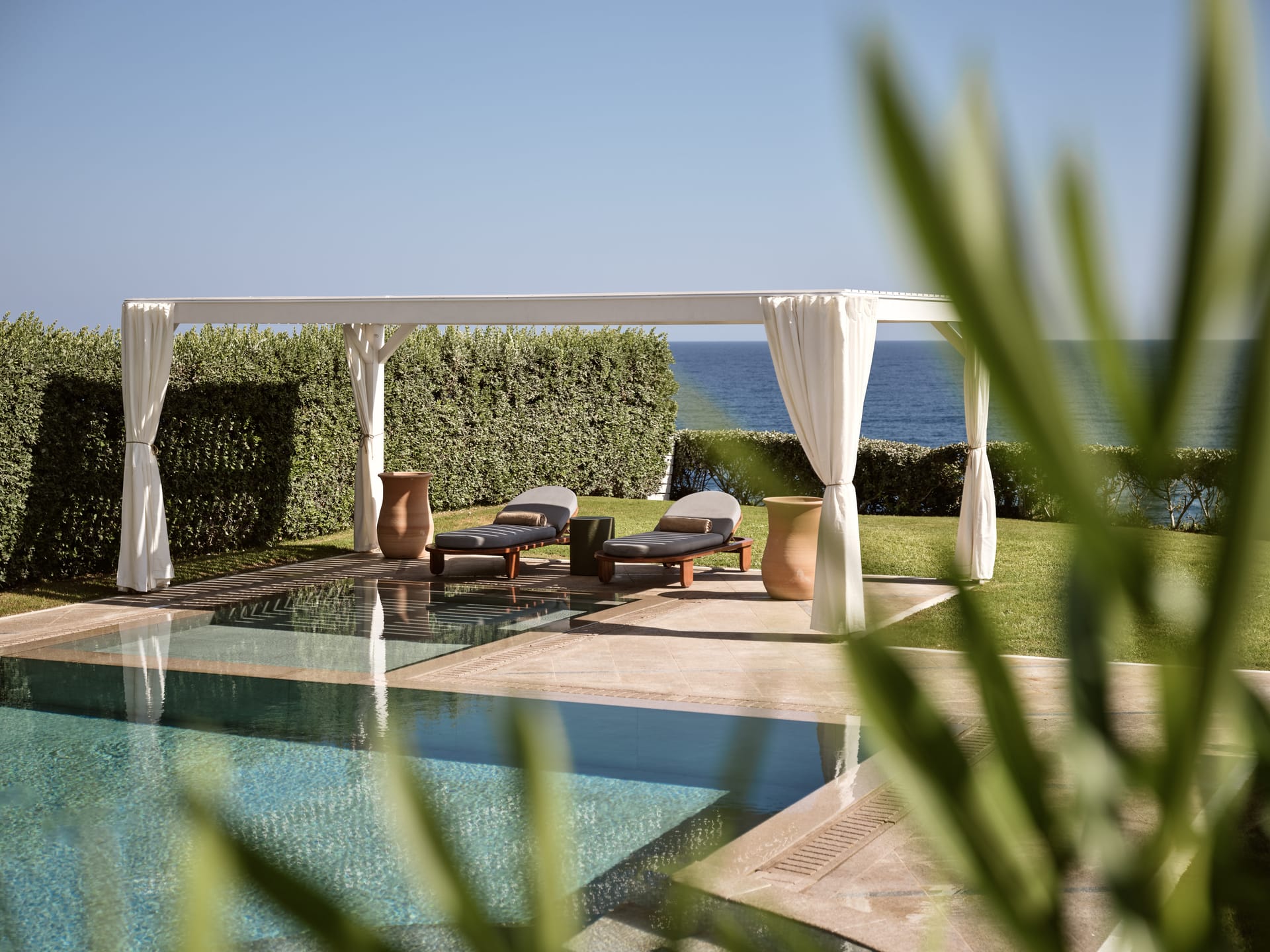 Royal Presidential Suite Sea Front with Private Pool