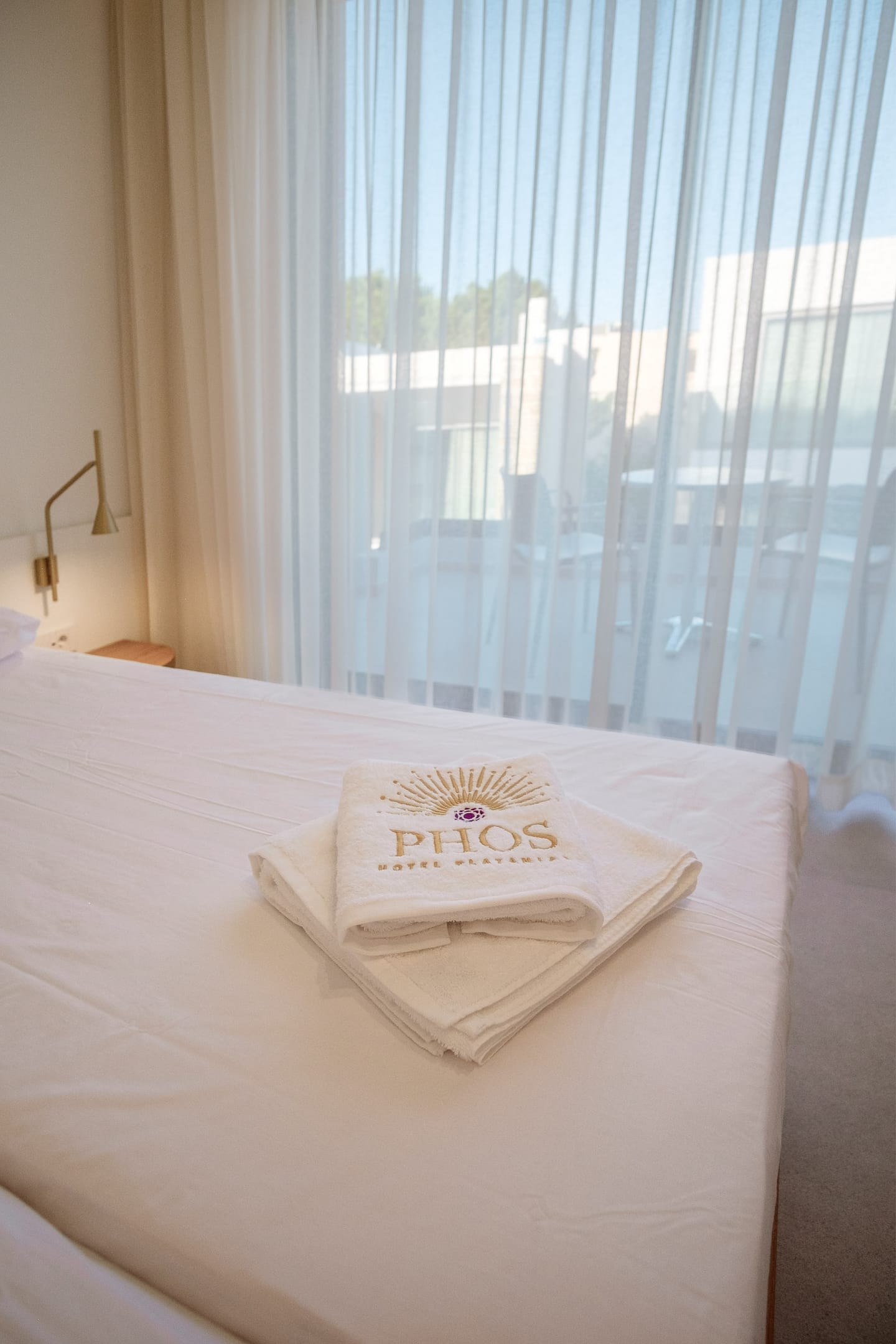 PHOS Hotel Adults Only - DELUXE - 4