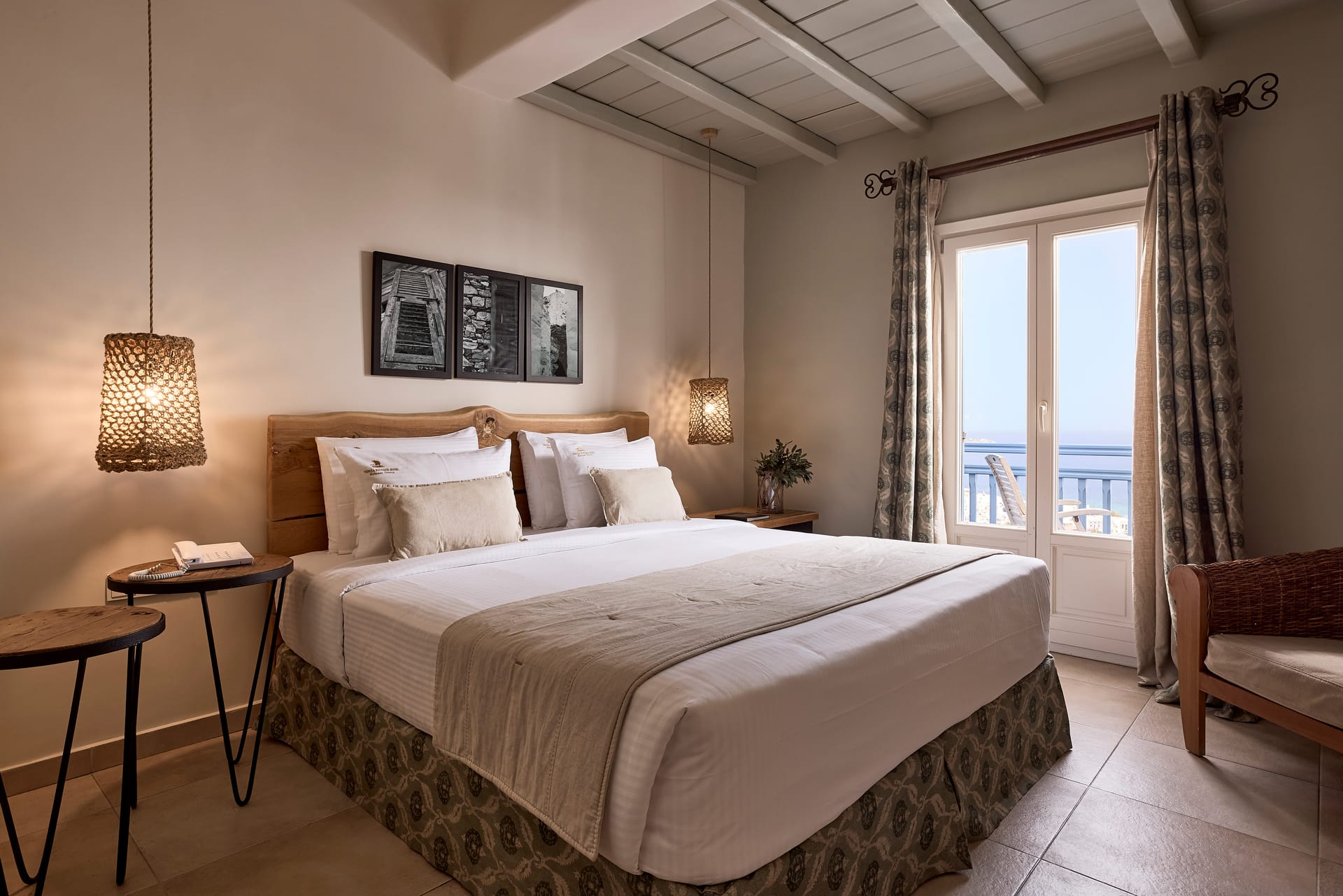 Standard Front Sea View – Side Sea View Room |  20-22 sq