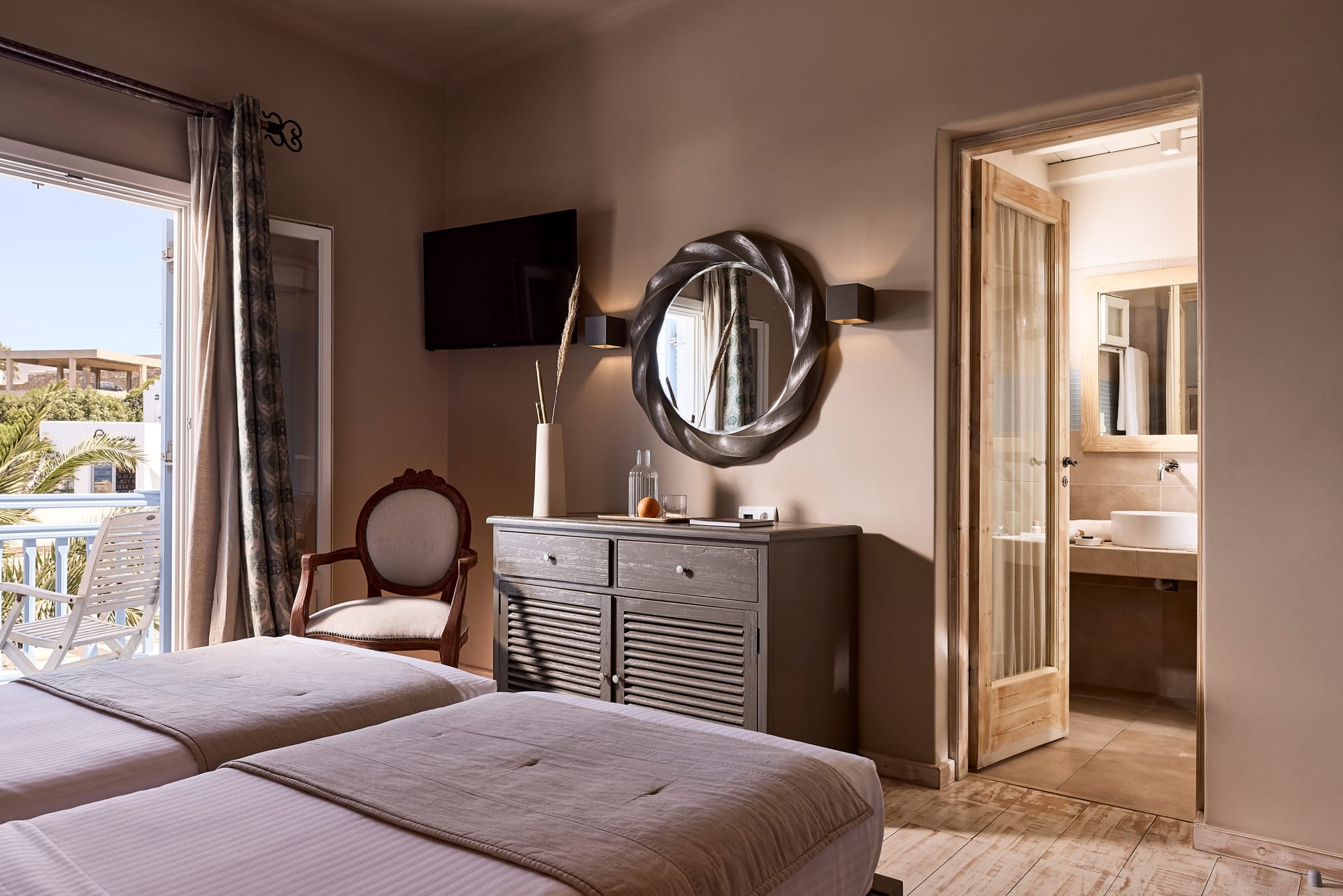 Vencia Boutique Hotel - STDSRV - 11
