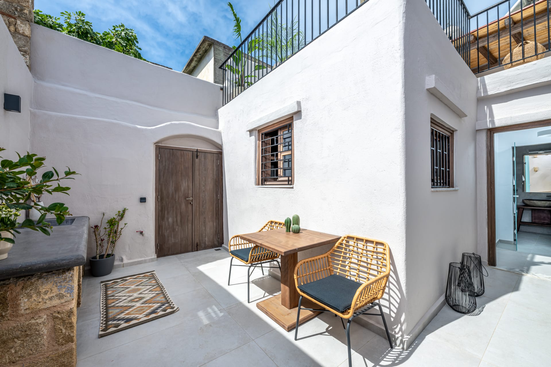 Elia Suites-Suite 6