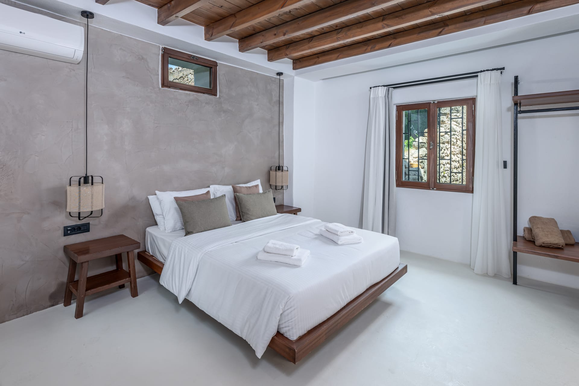 Elia Suites-Suite 1