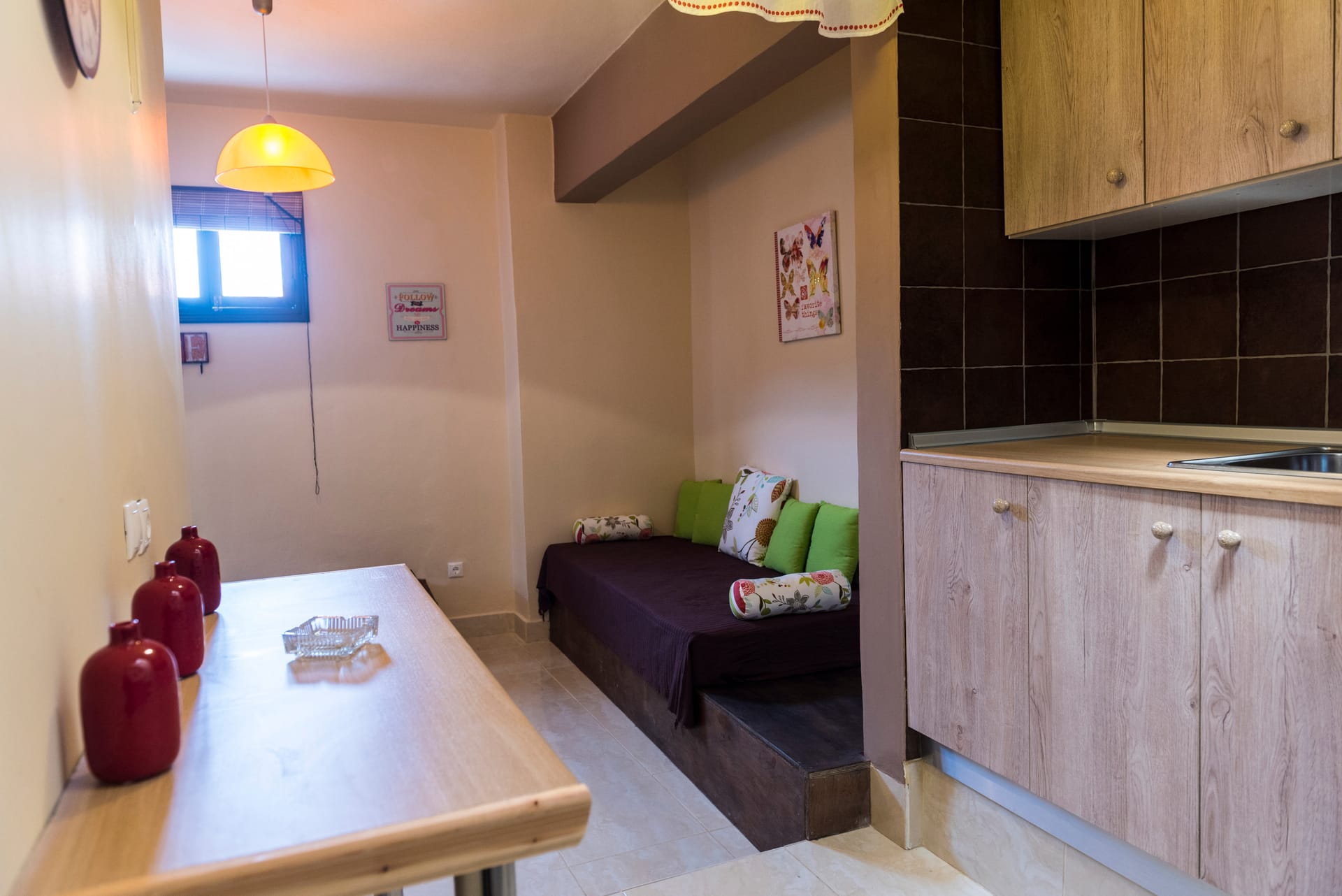Zografos Apartment’s Old Town / 1st floor