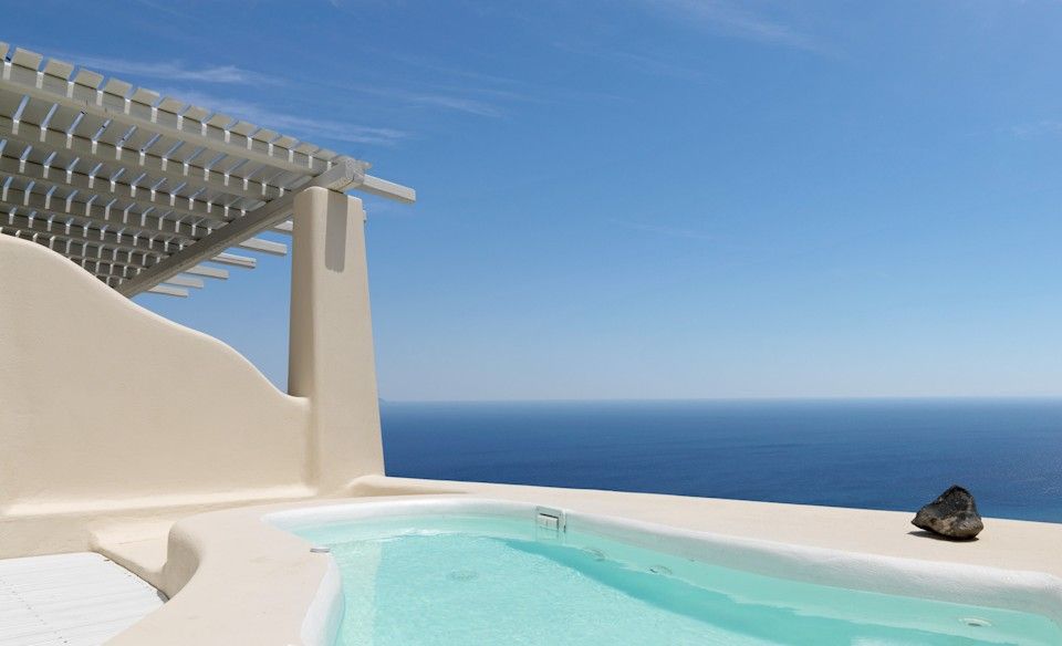 Suite with Private Outdoor Jacuzzi and Secluded Terrace