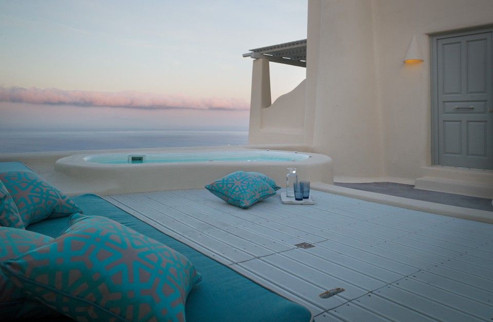 Dome Santorini Resort - SPOJ - 5