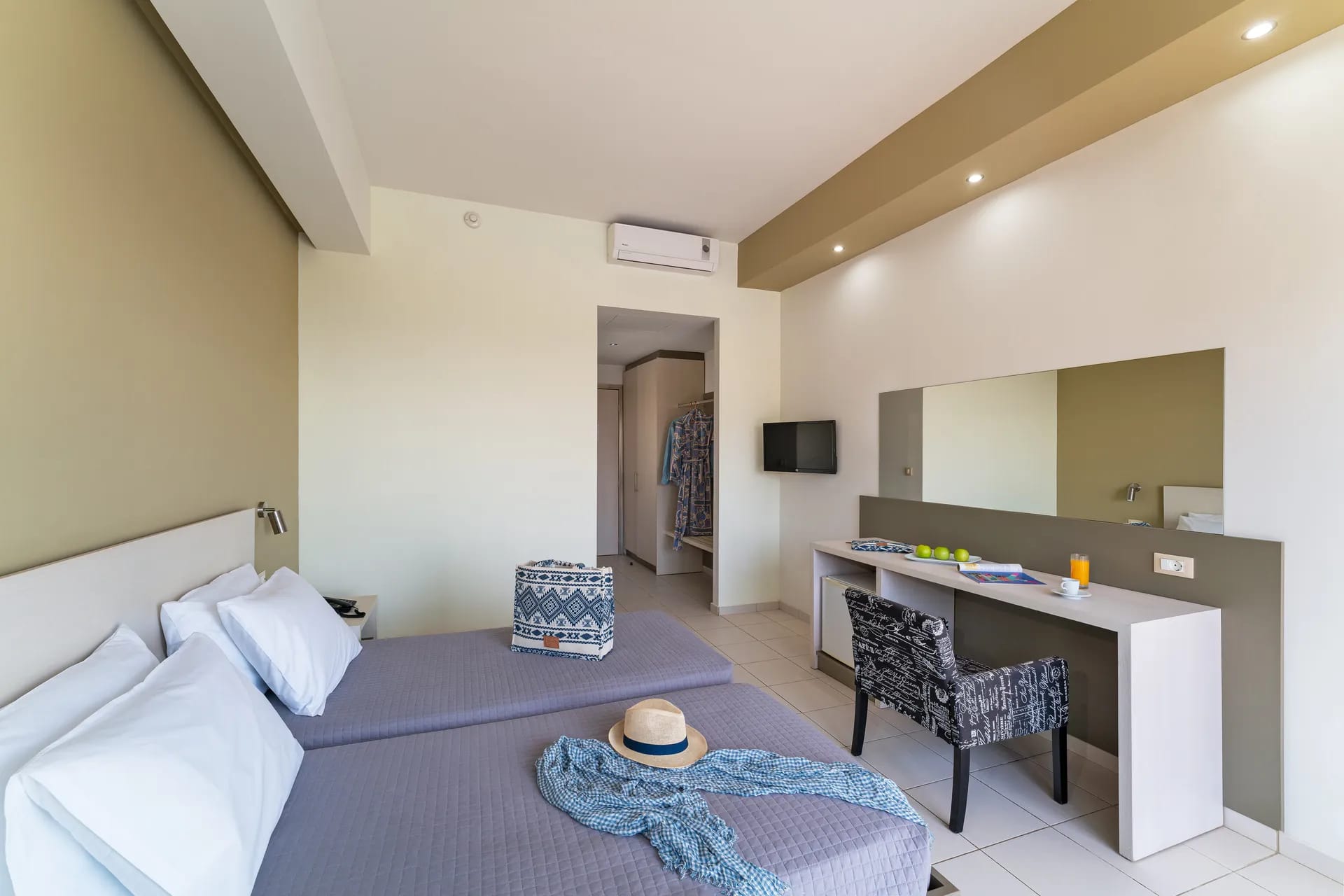 Superior Triple Room Garden View