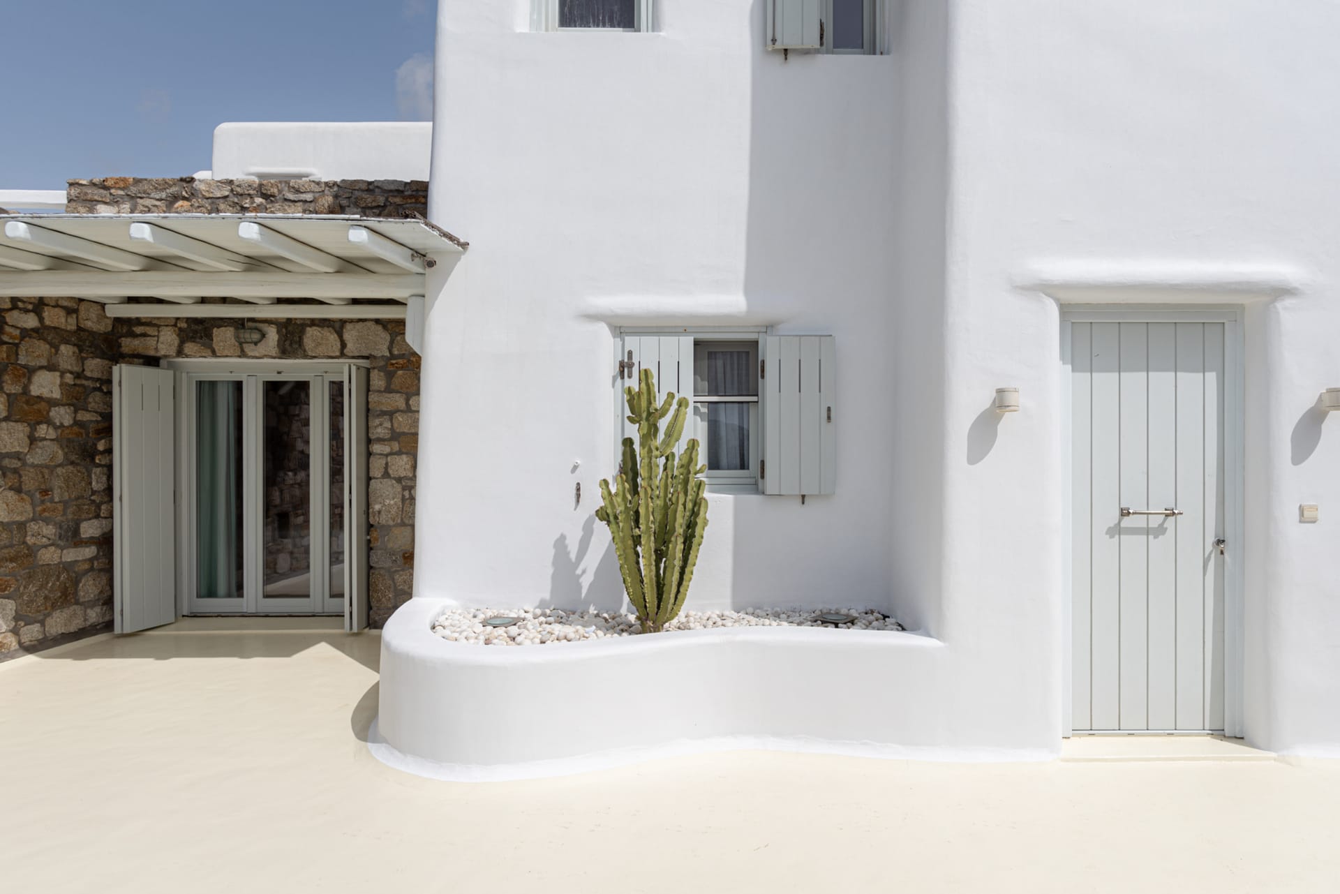 Bill & John Mykonos - SUENO - 23
