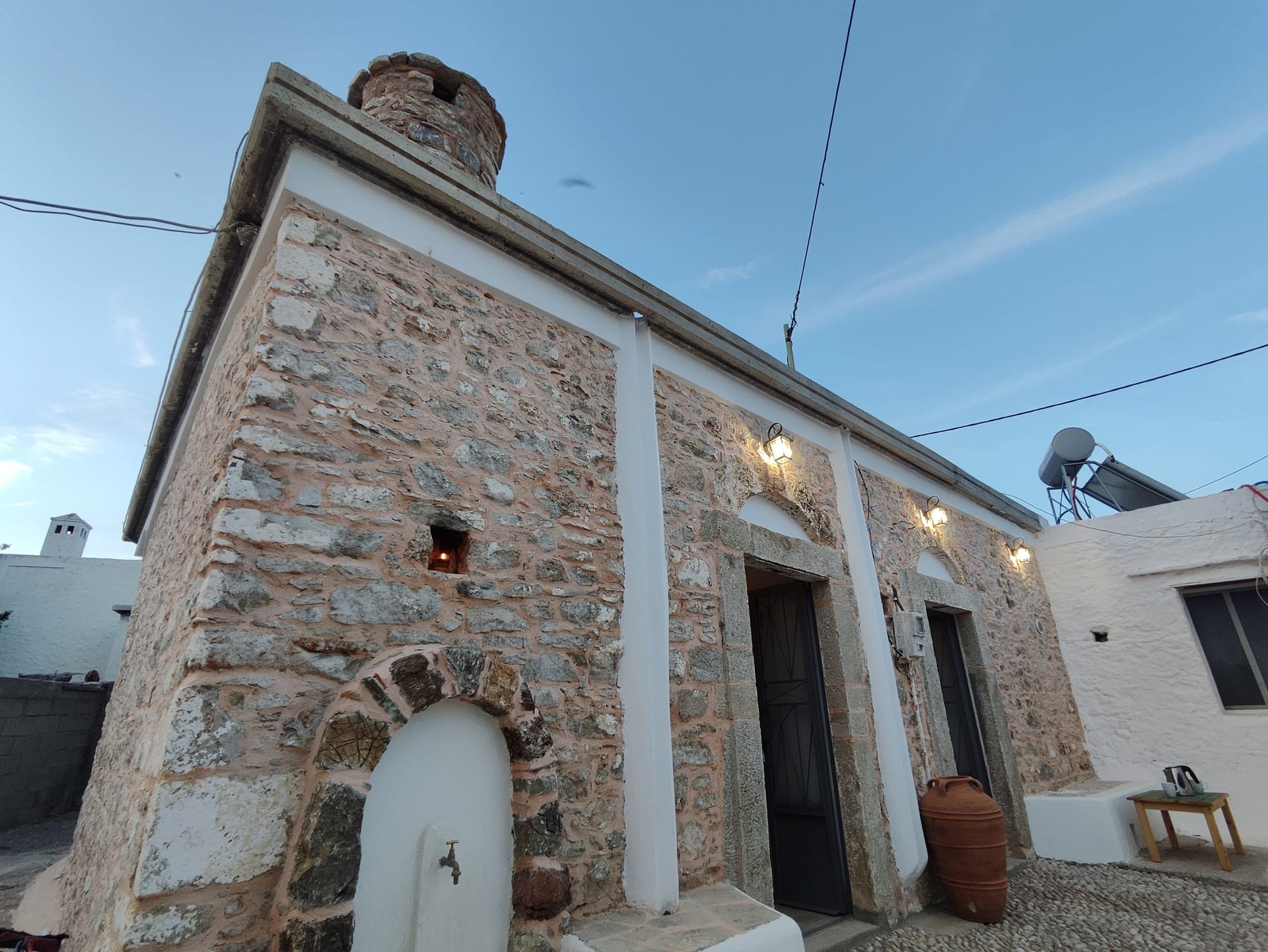 Amarantos-Traditional Village House-Apollona